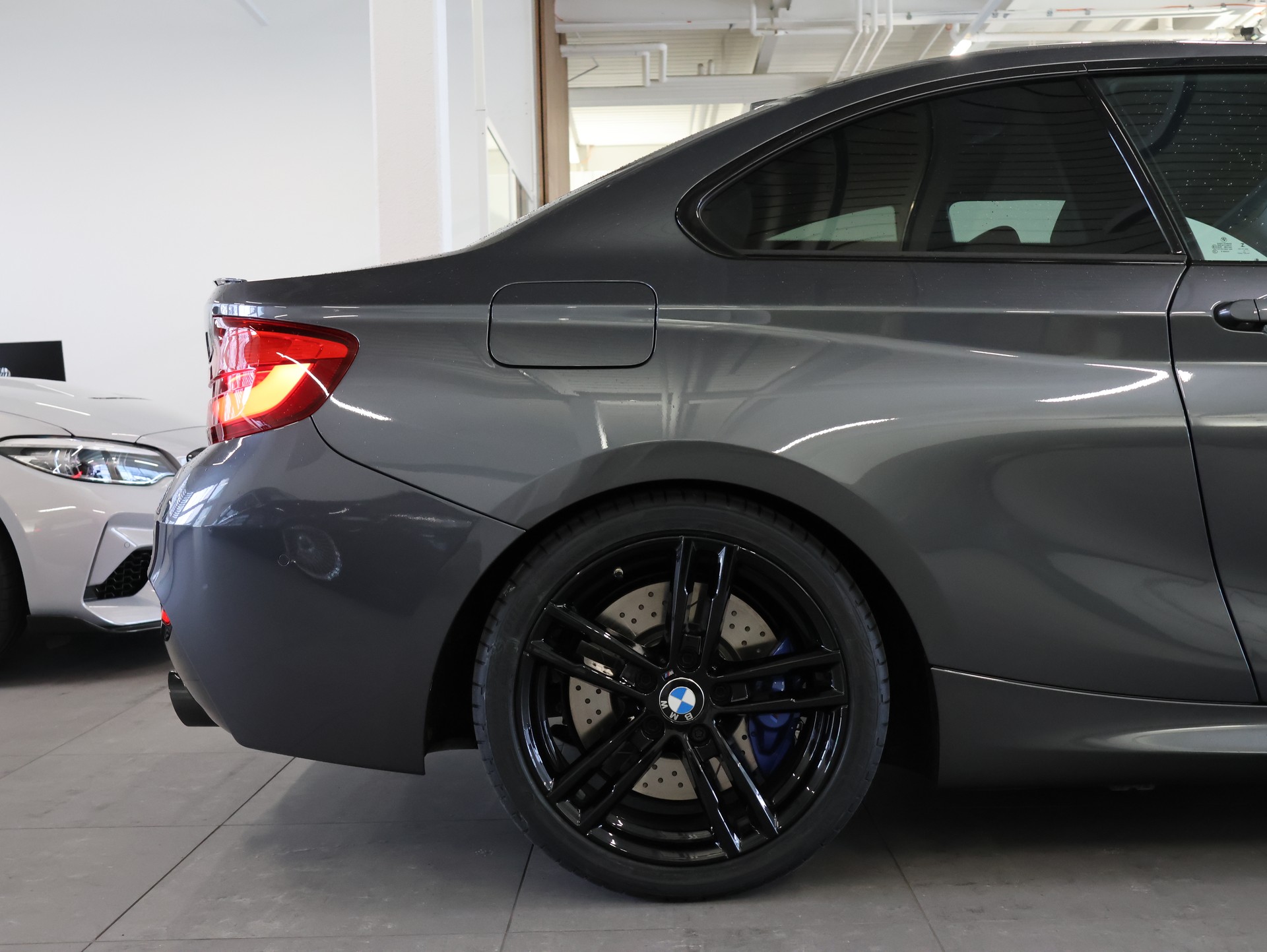 BMW M240i xDrive Steptronic *Harman/Kardon*-image-12