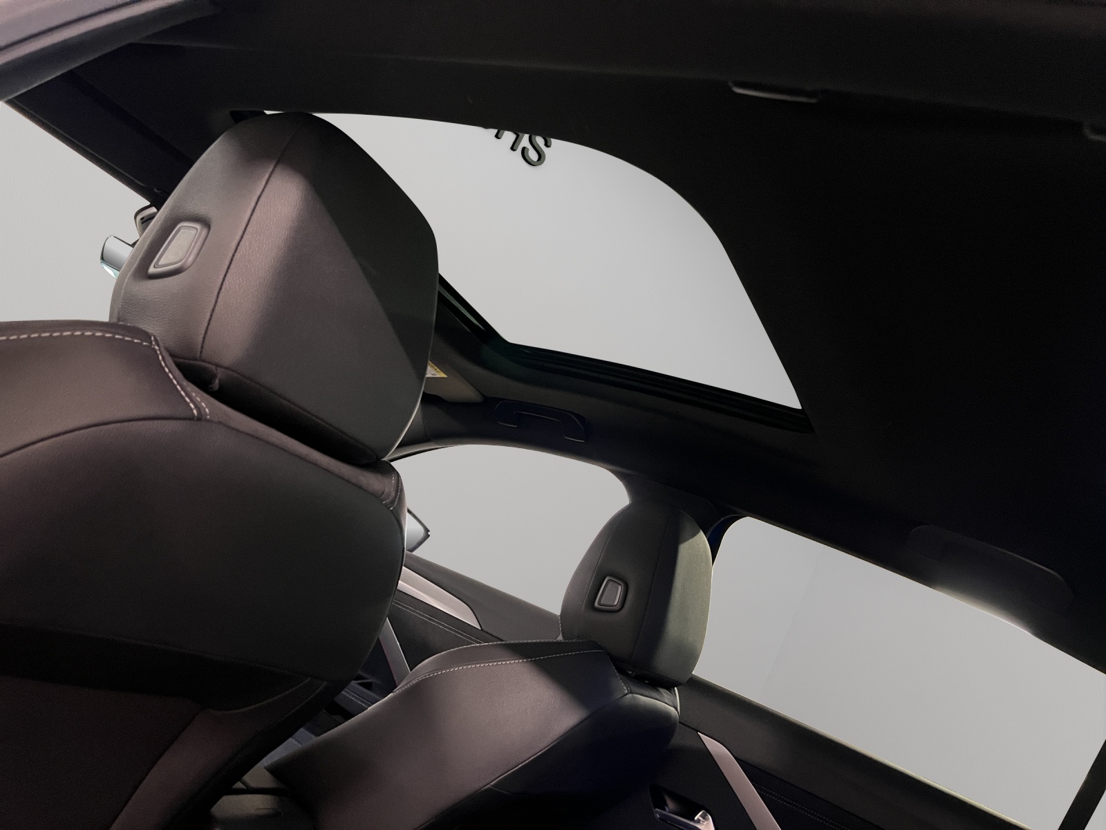 OPEL Astra-e Swiss Plus-image-12