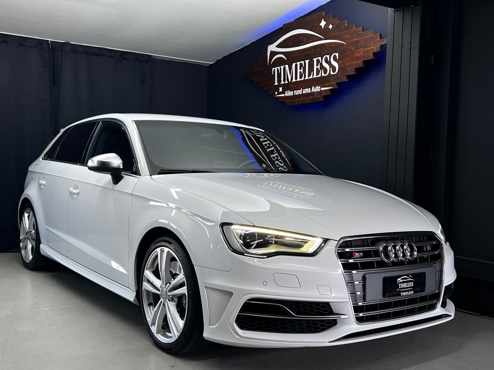 AUDI S3 Sportback 2.0 TFSI quattro S-tronic-image-1
