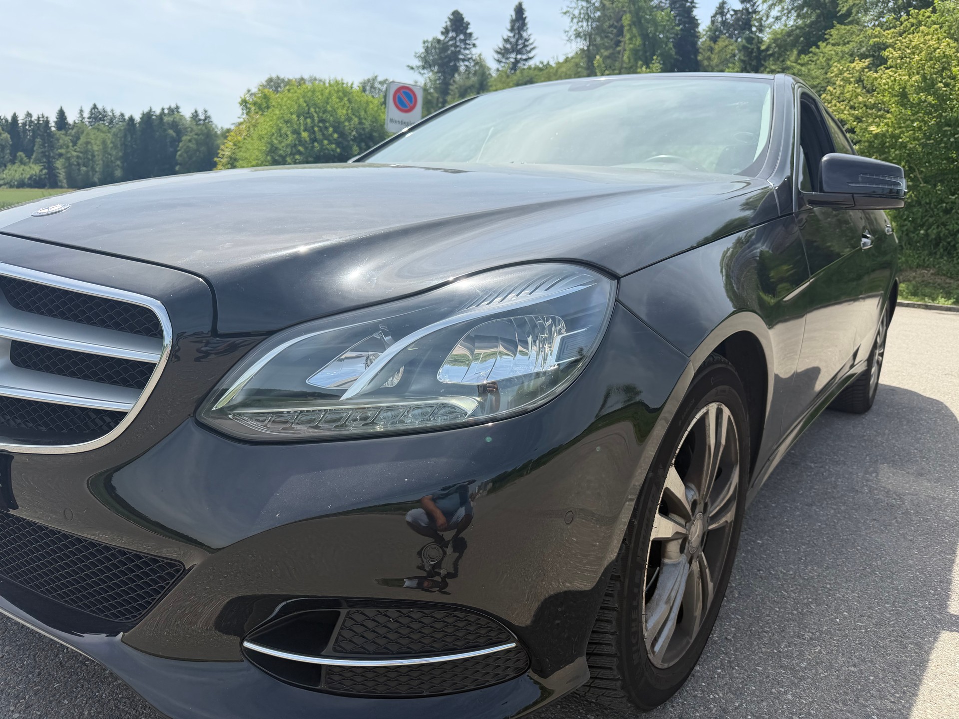 MERCEDES-BENZ E 220 BlueTEC 4Matic 7G-Tronic-image-2