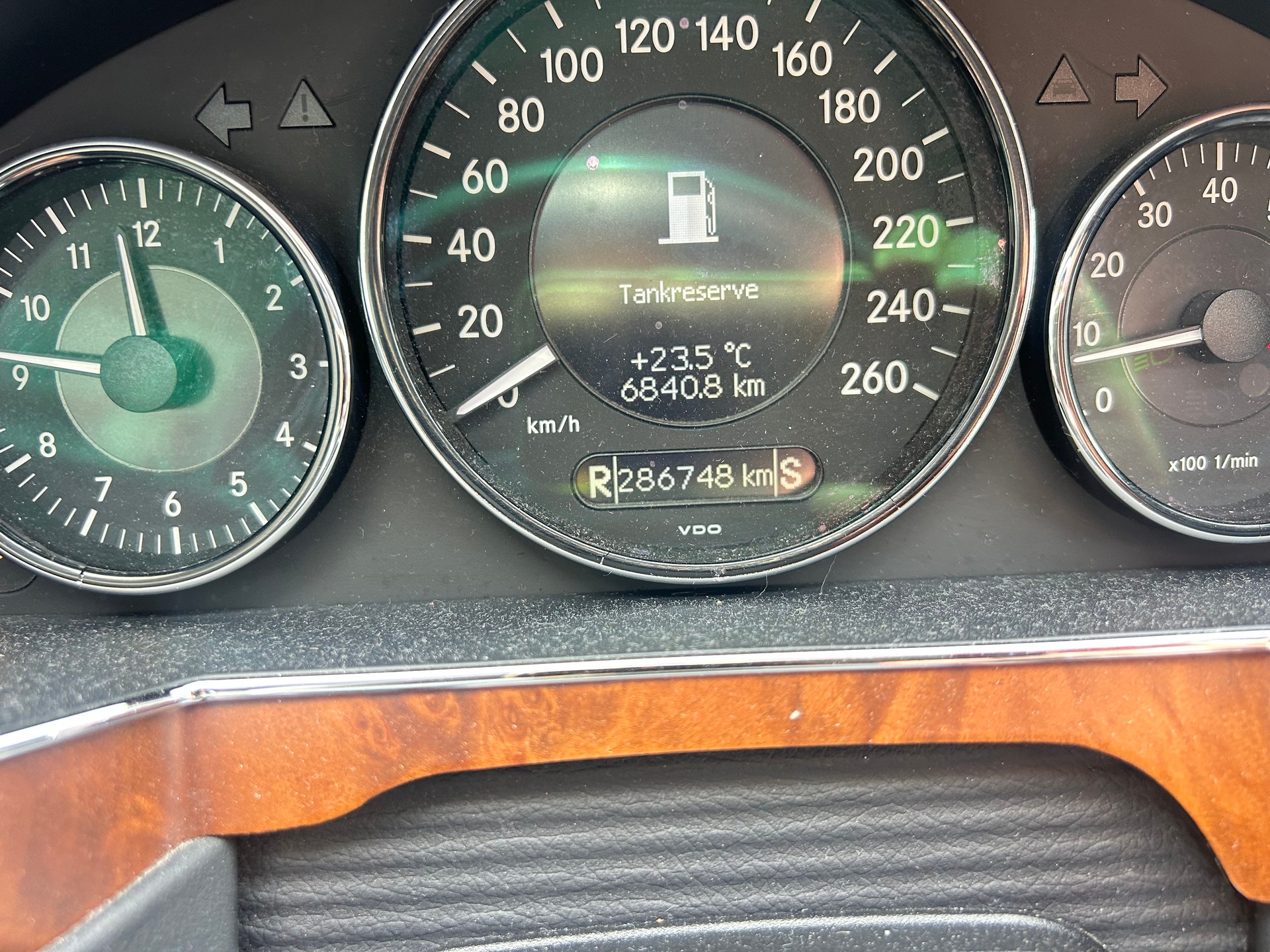 MERCEDES-BENZ CLS 350 CGI 7G-Tronic-image-9
