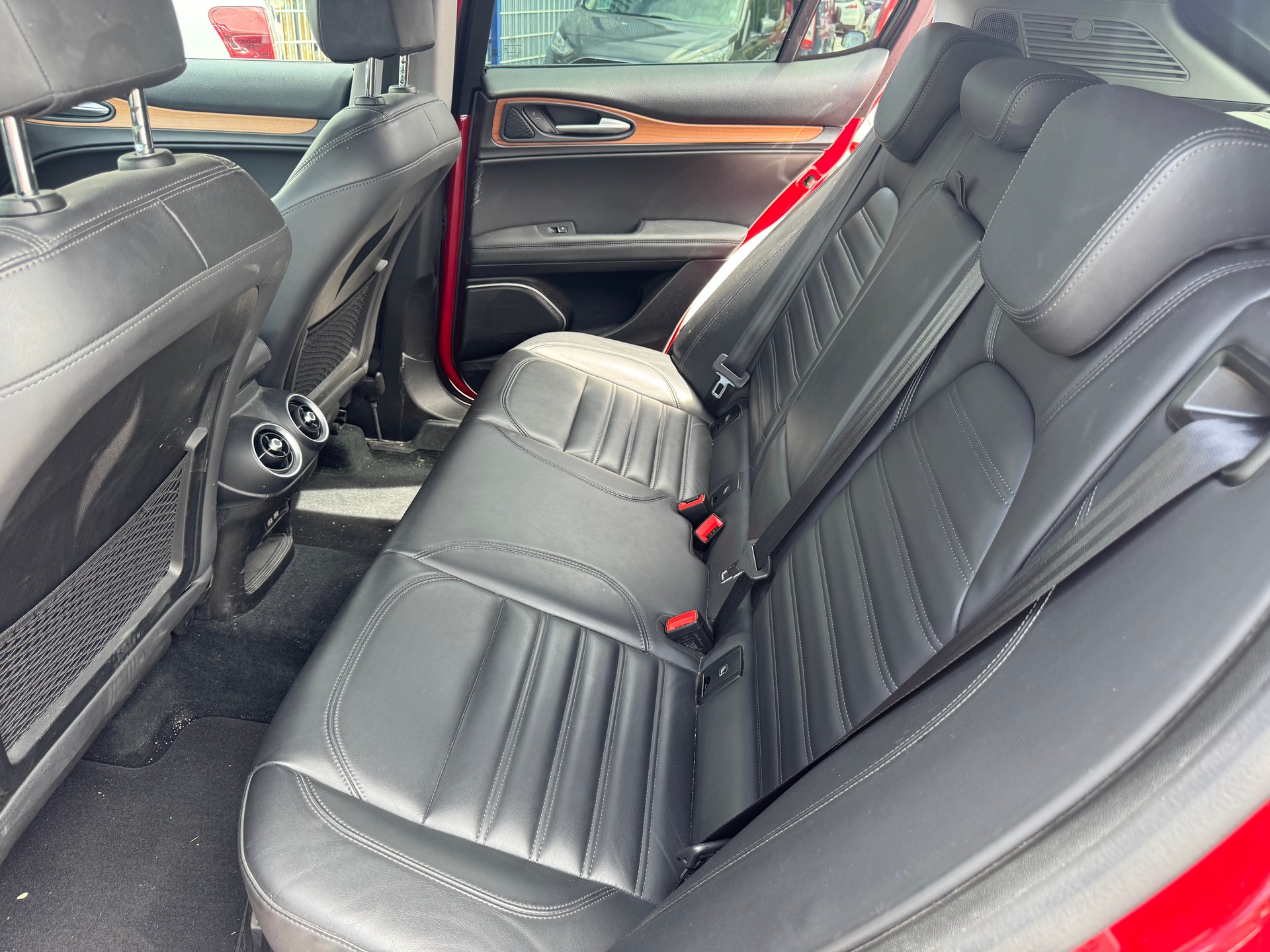 ALFA ROMEO Stelvio 2.0 First Edition Q4 Automatic-image-6