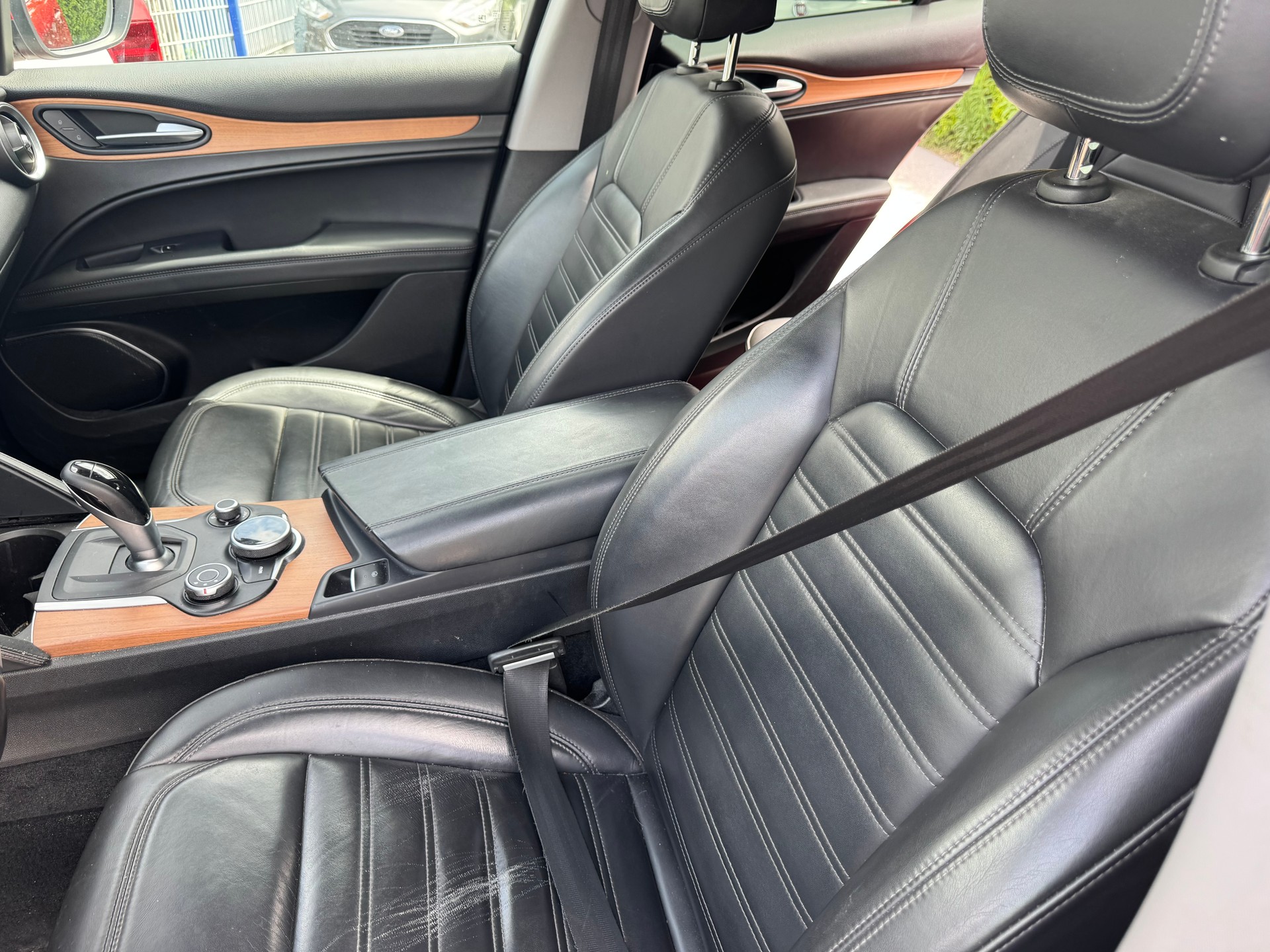 ALFA ROMEO Stelvio 2.0 First Edition Q4 Automatic-image-8