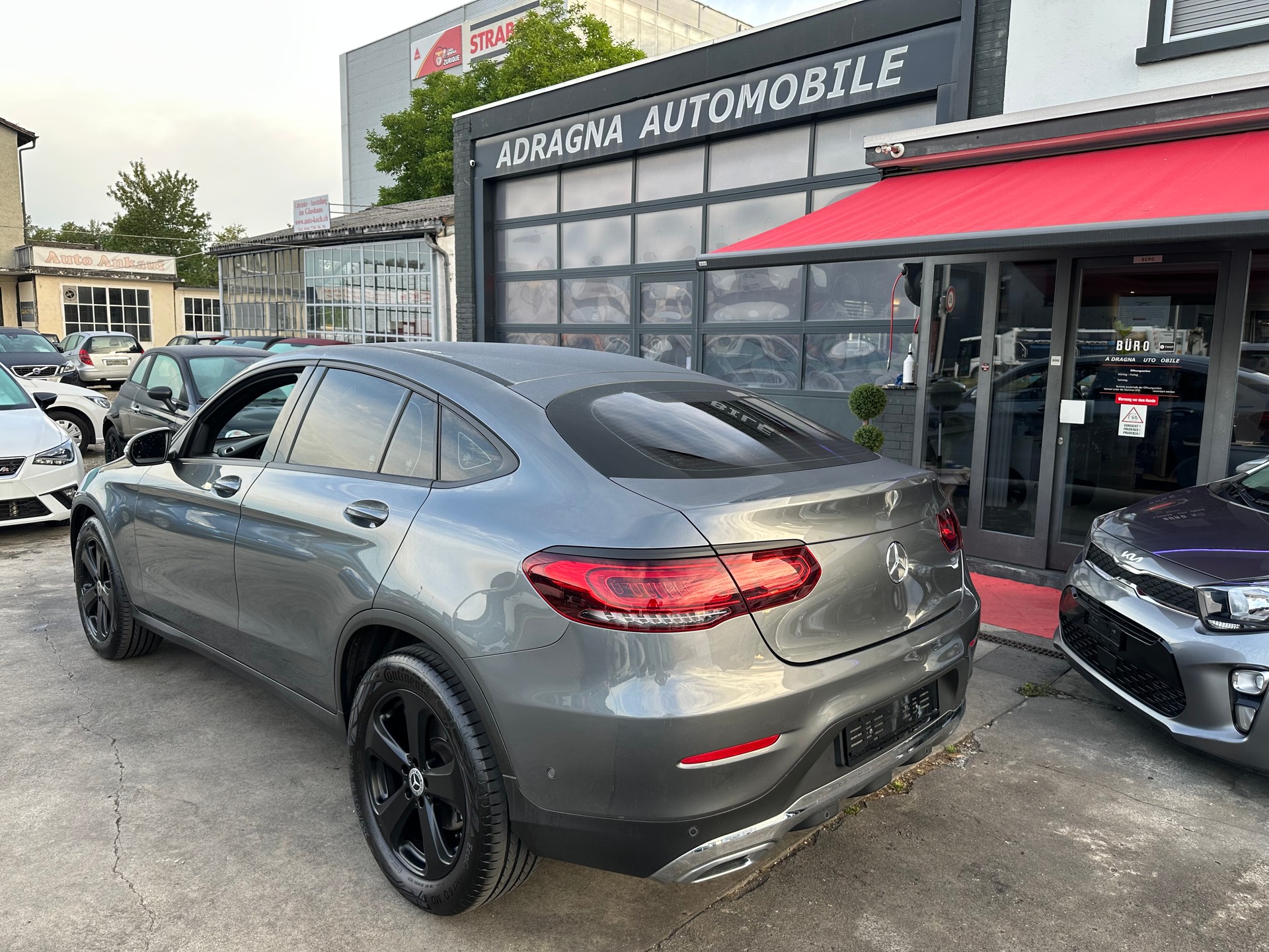 MERCEDES-BENZ GLC Coupé 200 4Matic 9G-Tronic-image-4
