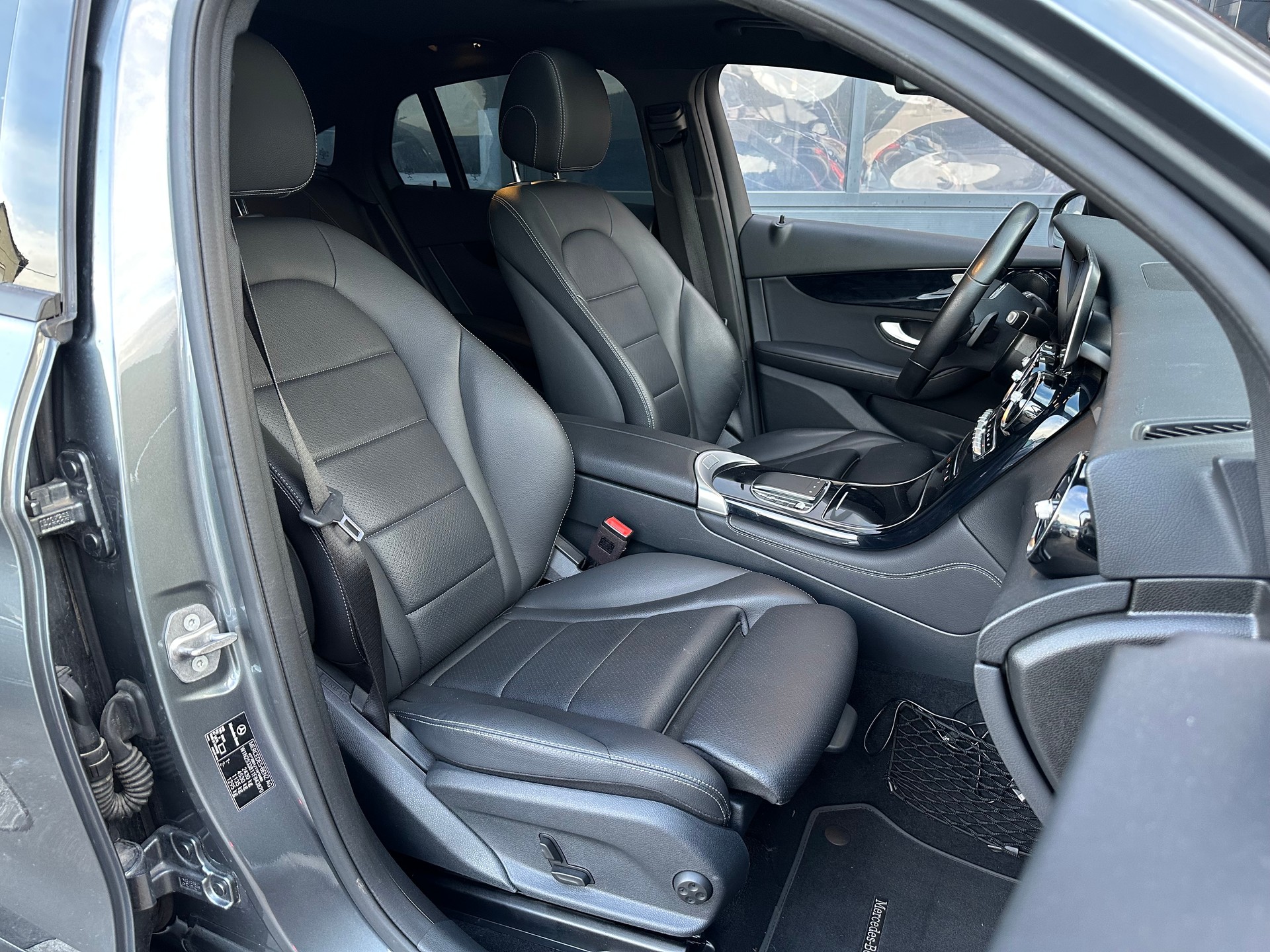 MERCEDES-BENZ GLC Coupé 200 4Matic 9G-Tronic-image-20
