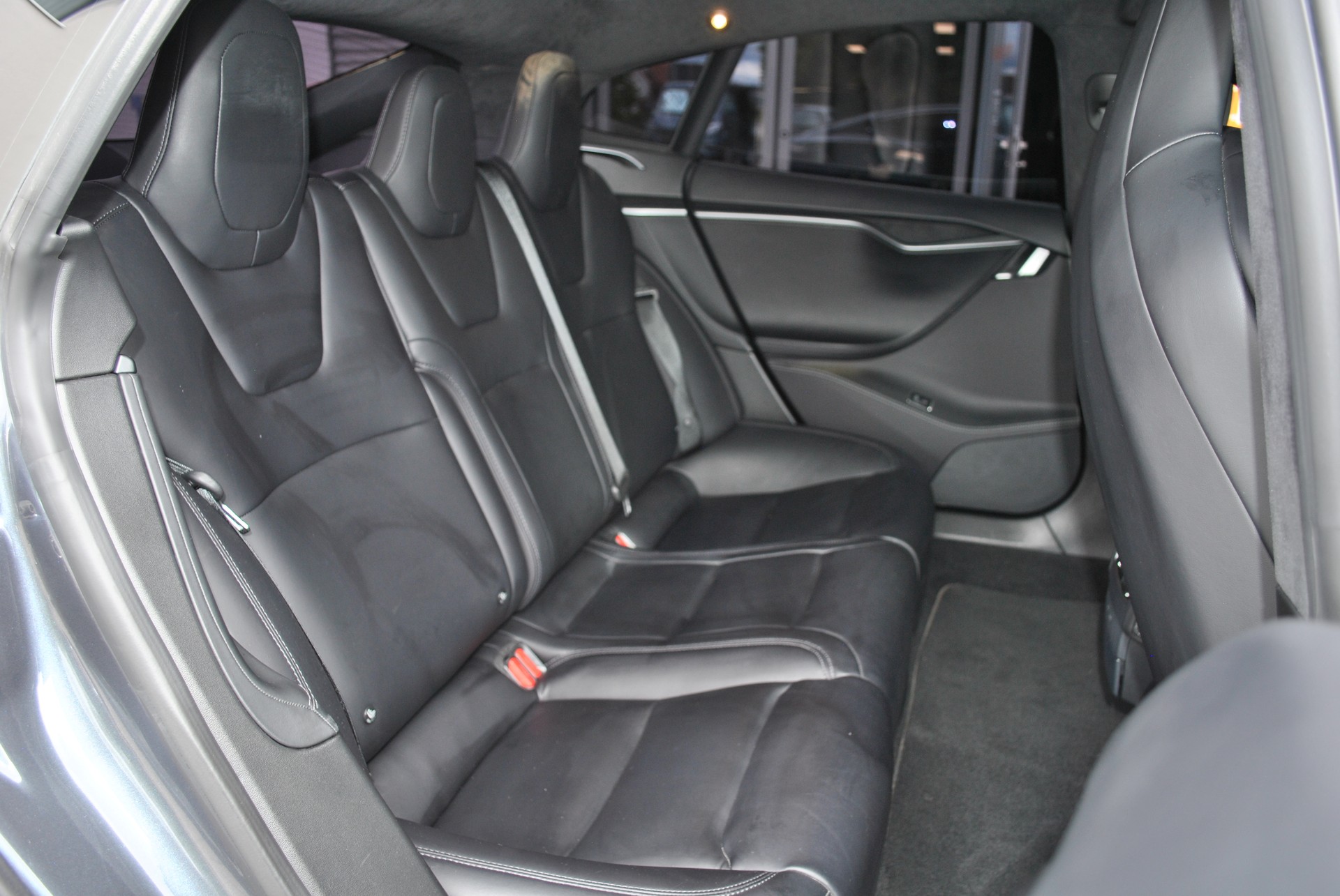 TESLA Model S Maximale-Reichweite-image-15