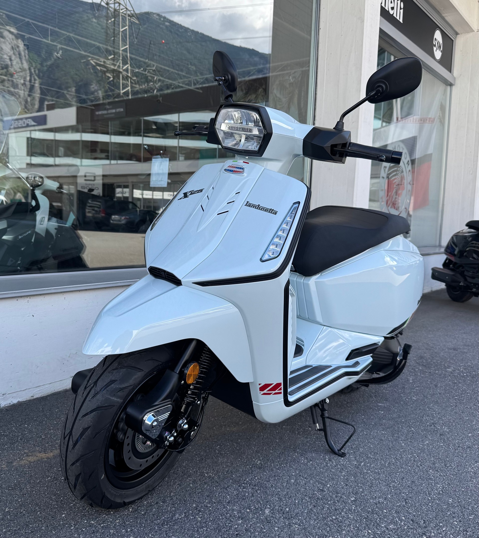 LAMBRETTA X 125-image-9