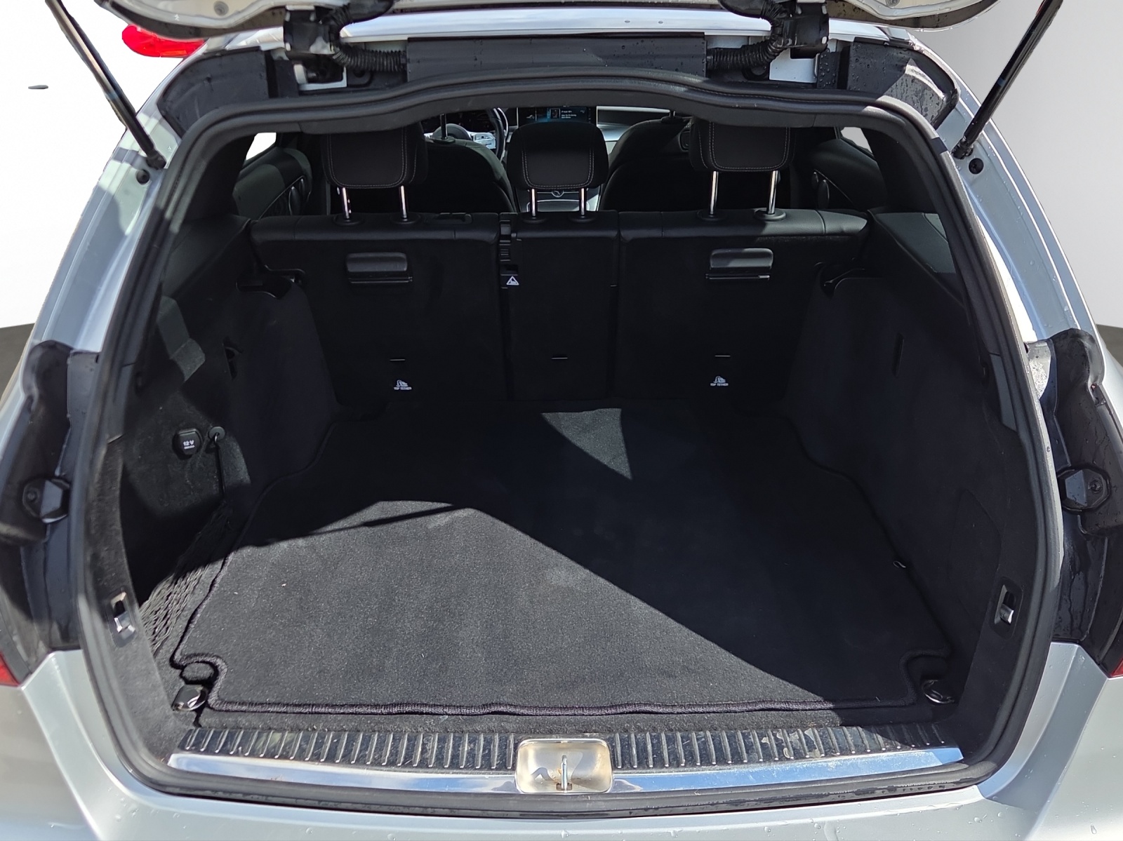 Image MERCEDES-BENZ C-200 C 200 AMG Line 4Matic 9G-Tronic