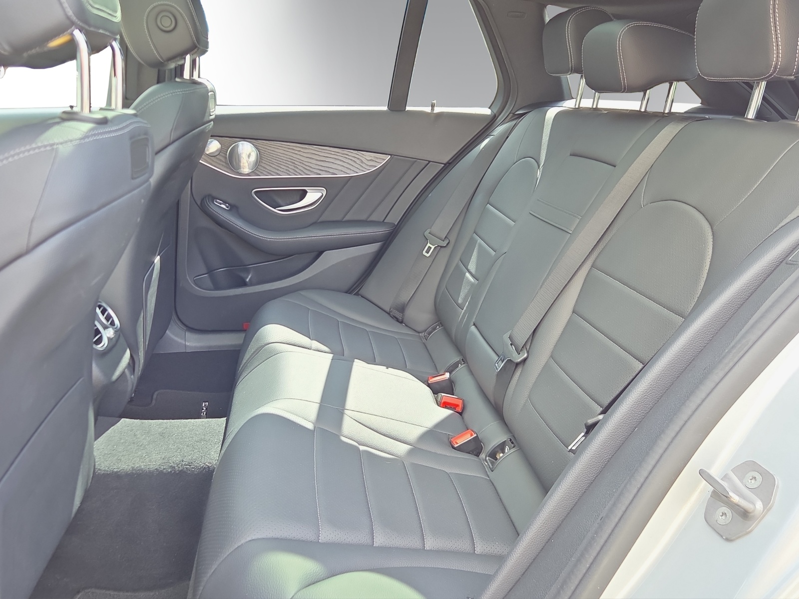 Image MERCEDES-BENZ C-200 C 200 AMG Line 4Matic 9G-Tronic