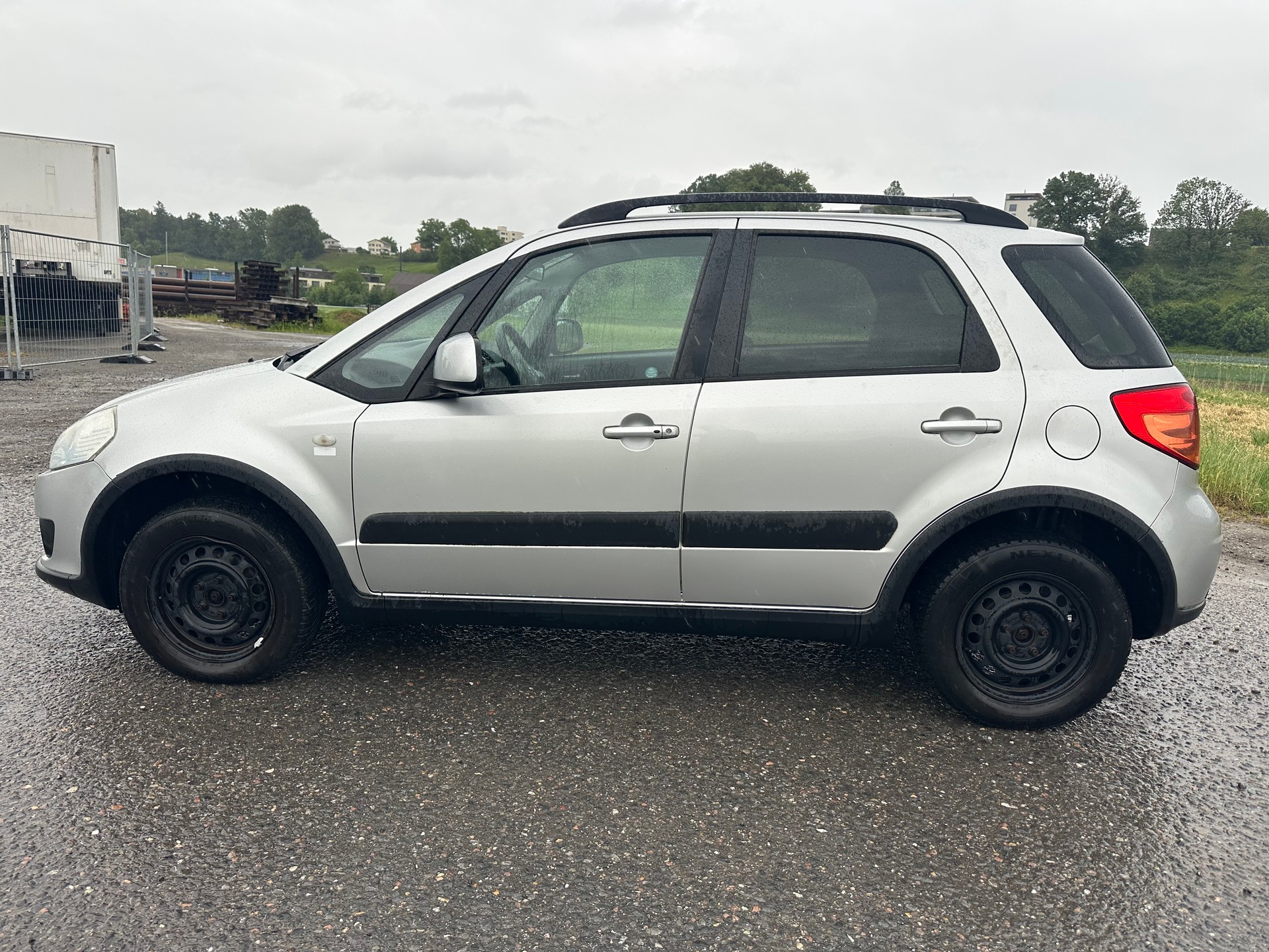 SUZUKI SX4 1.6 16V GL 4WD-image-4