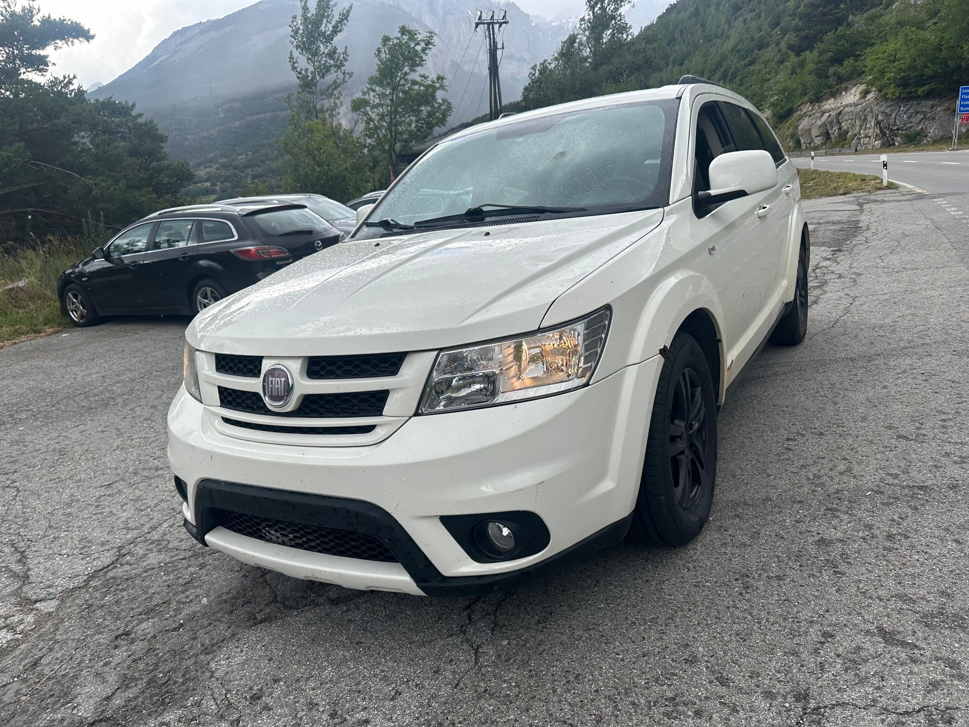FIAT Freemont 2.0 MJ Lounge AWD Automat-image-2