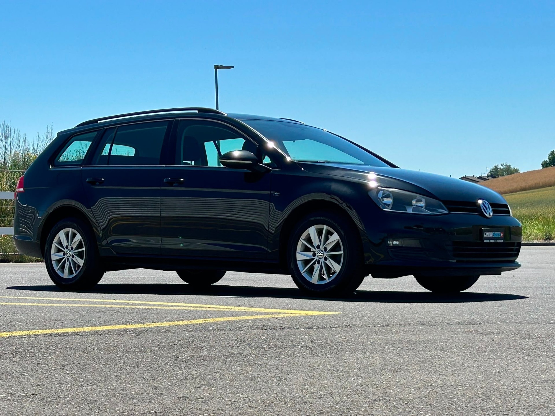 VW Break Variant 1.2 TSI-image-7