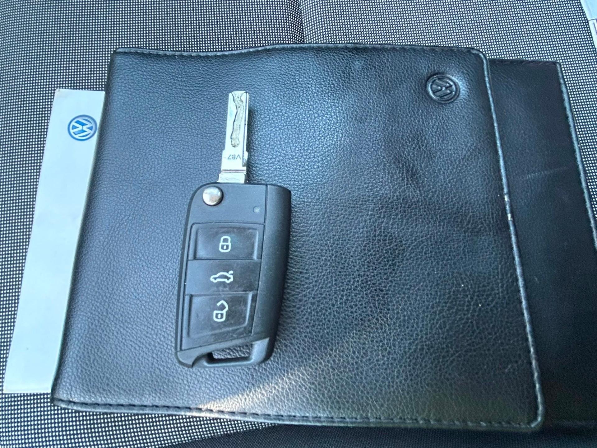 VW Break Variant 1.2 TSI-image-4