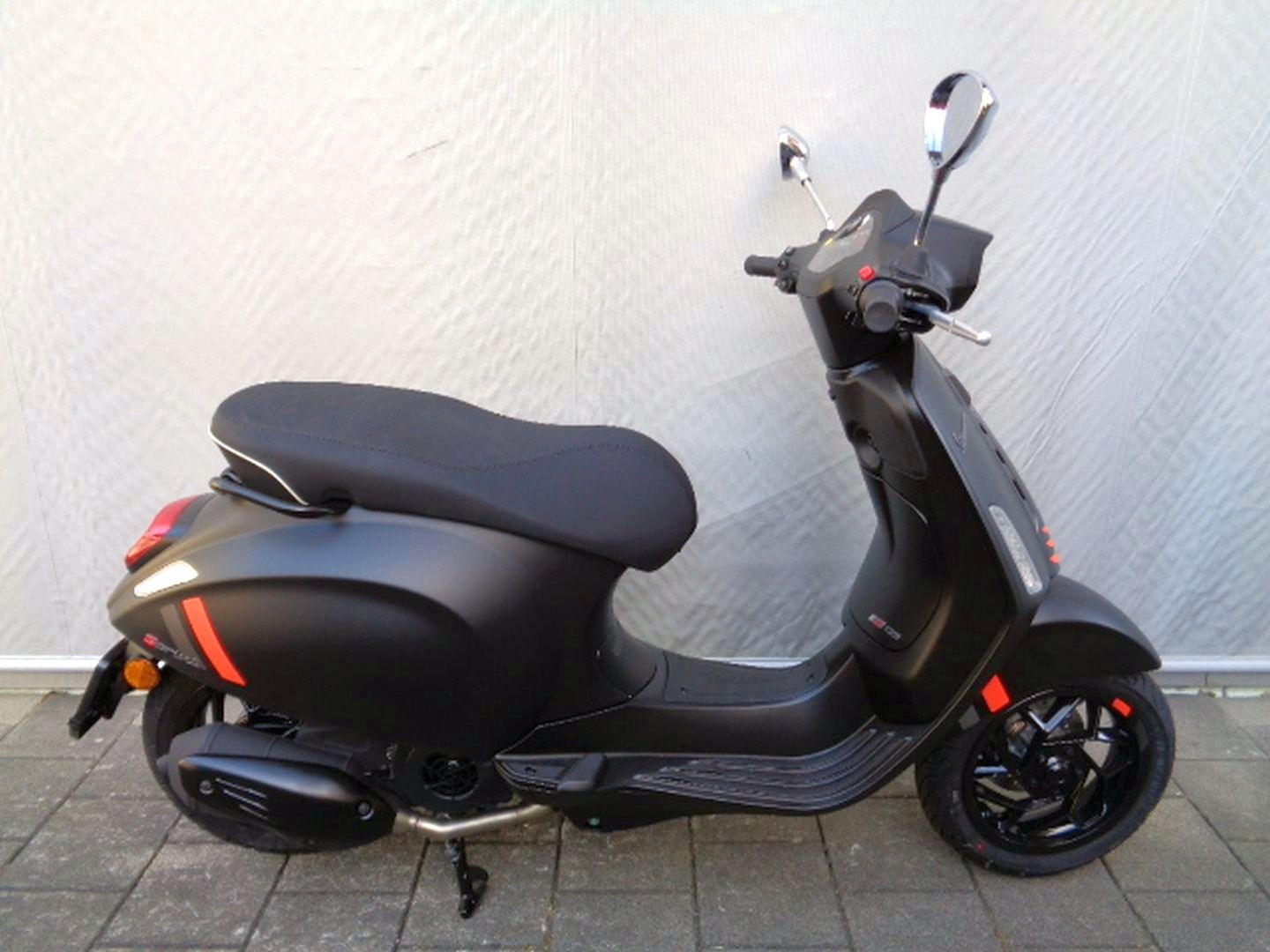 PIAGGIO VESPA SPRINT 125 SPORT ABS E5-showroom-element-3