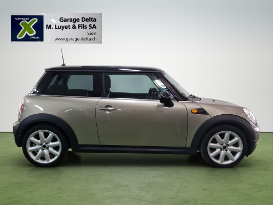 MINI Cooper-image-3