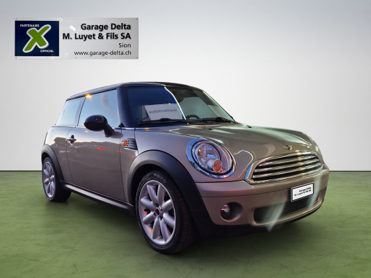 MINI Cooper-image-1