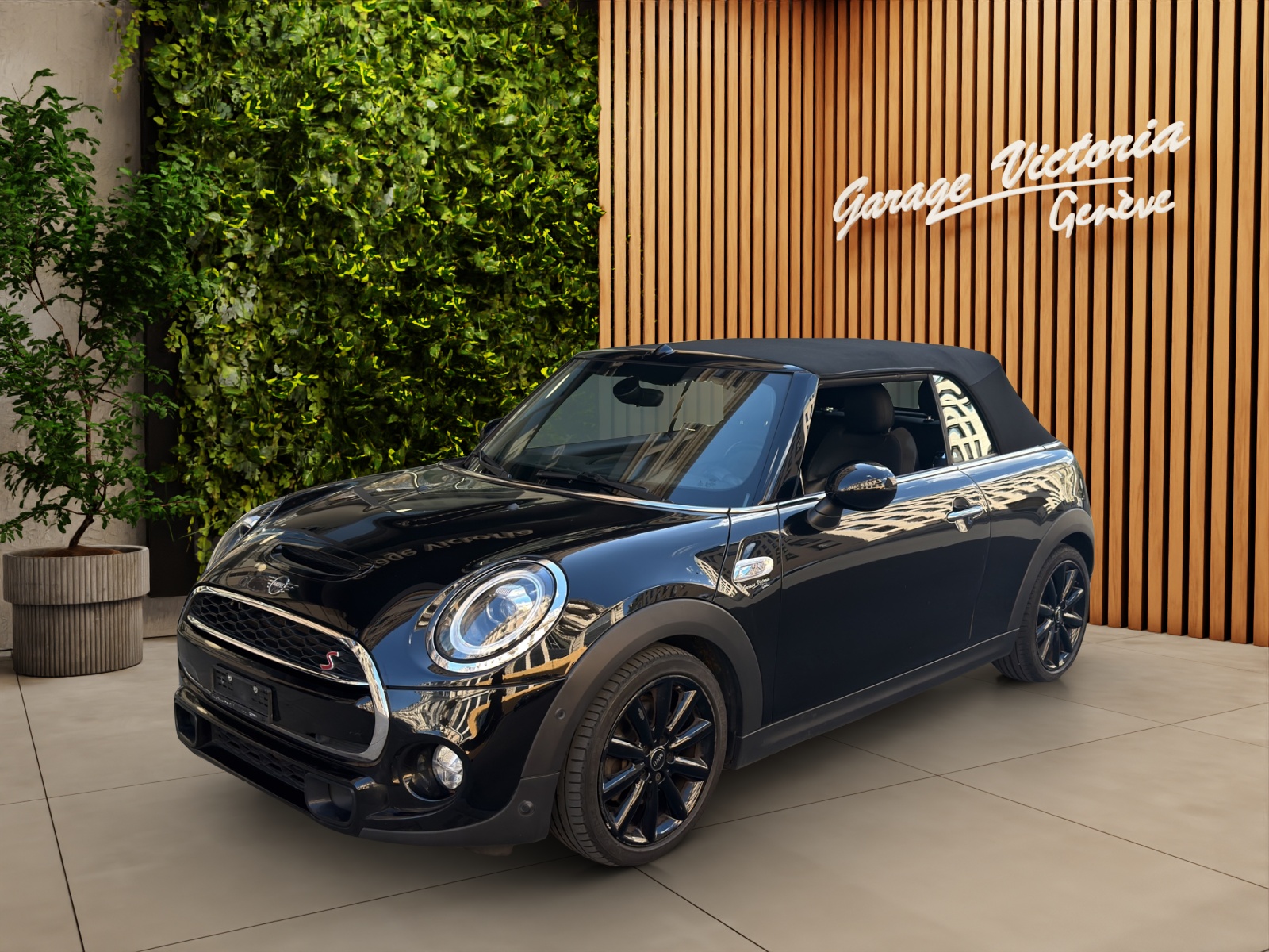 MINI Cooper S Cabriolet-image-0