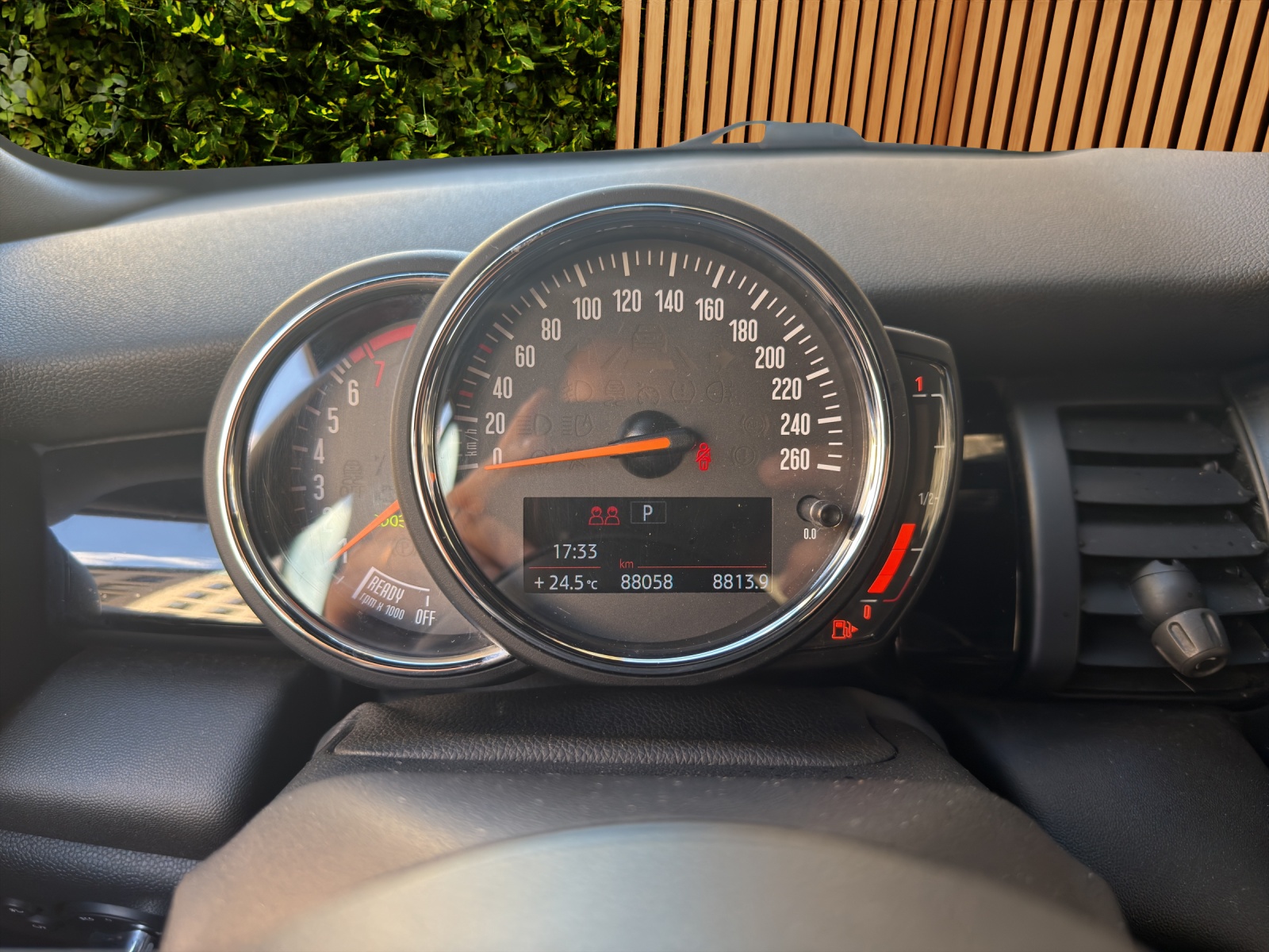 MINI Cooper S Cabriolet-image-10