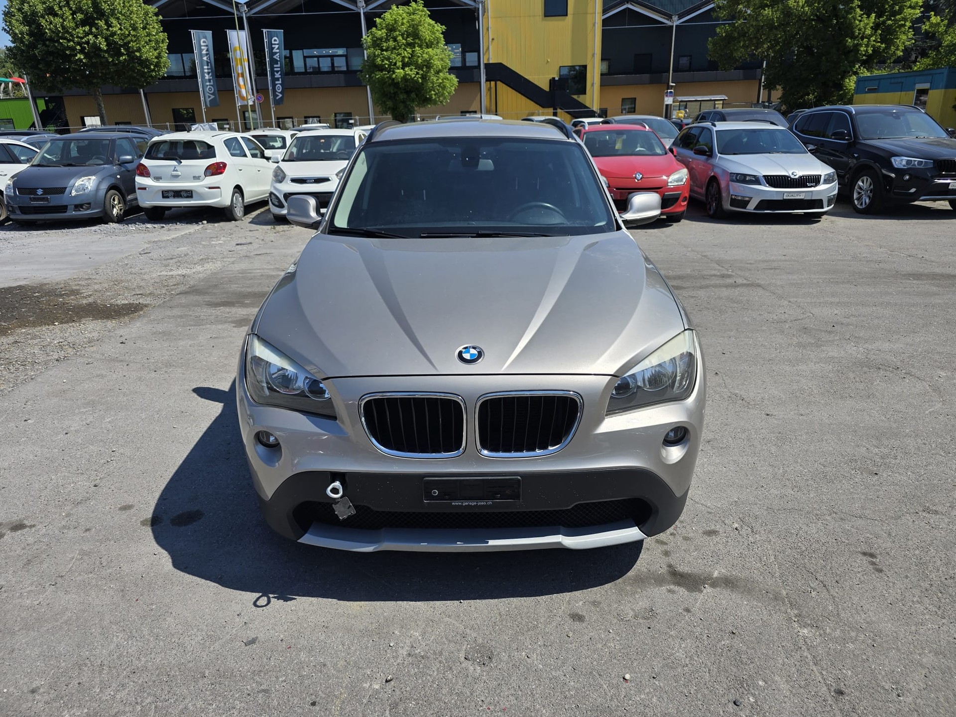 BMW X1 xDrive 18d-image-0