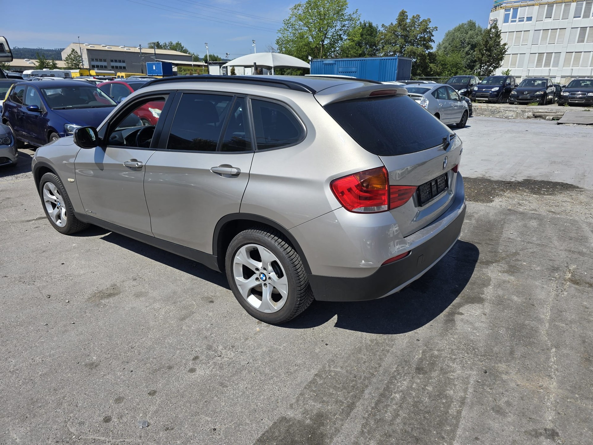BMW X1 xDrive 18d-image-3