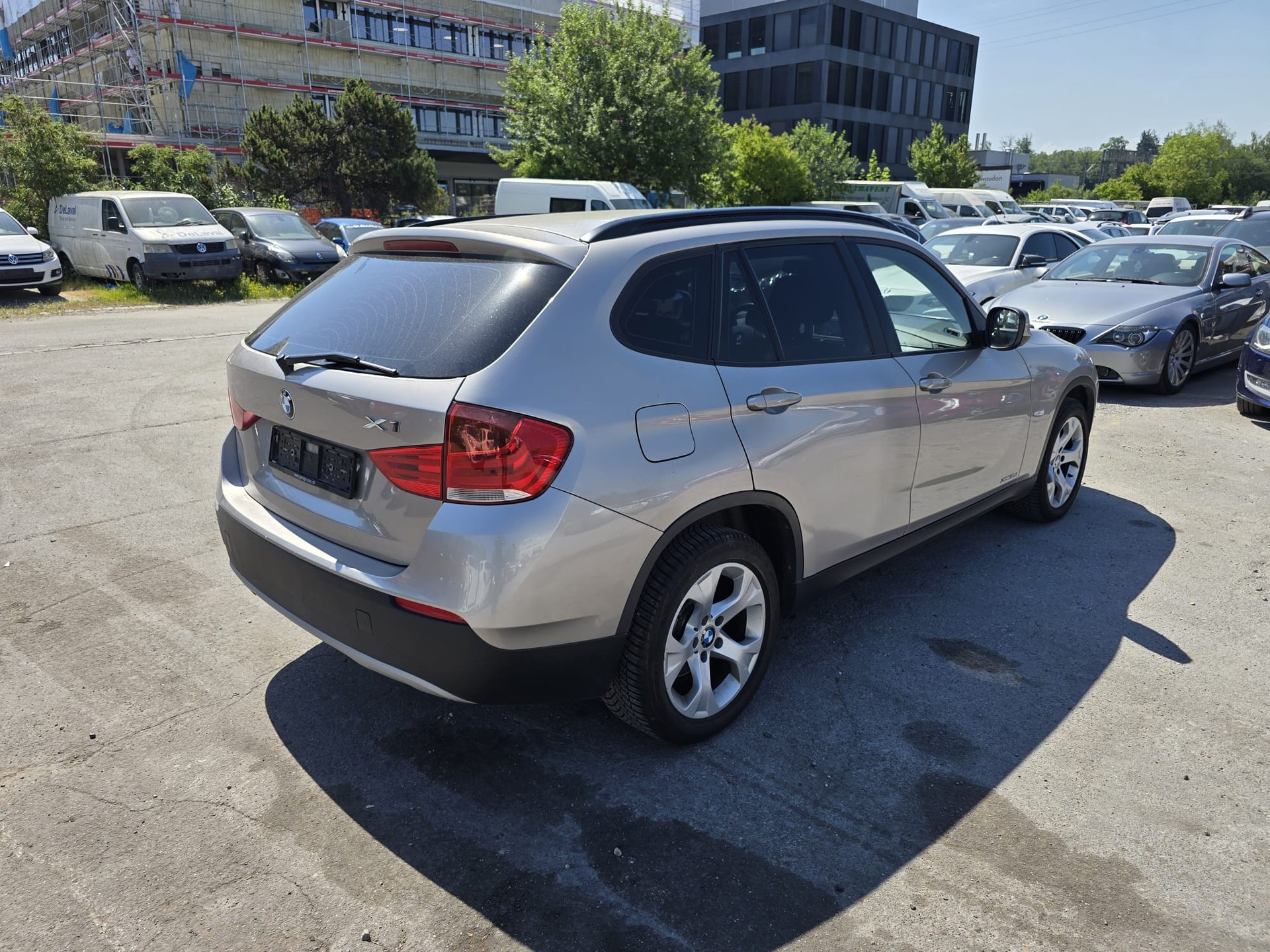 BMW X1 xDrive 18d-image-5