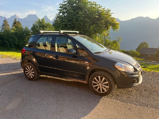 SUZUKI SX4-image-1