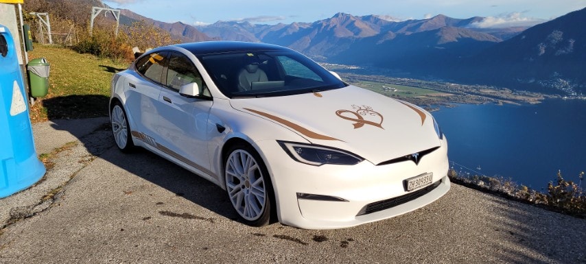 TESLA Model S 100 kWh Plaid-image-1