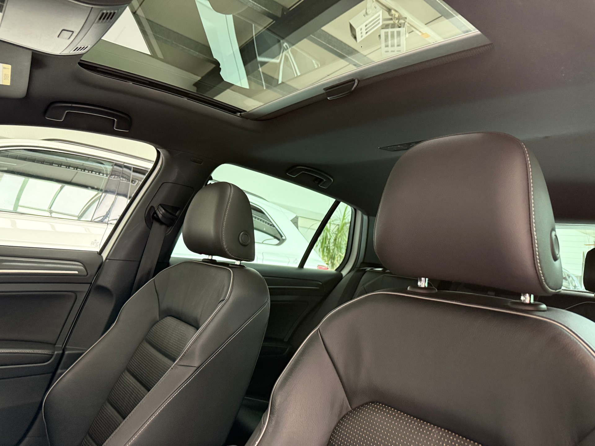 VW Golf GTD-image-9