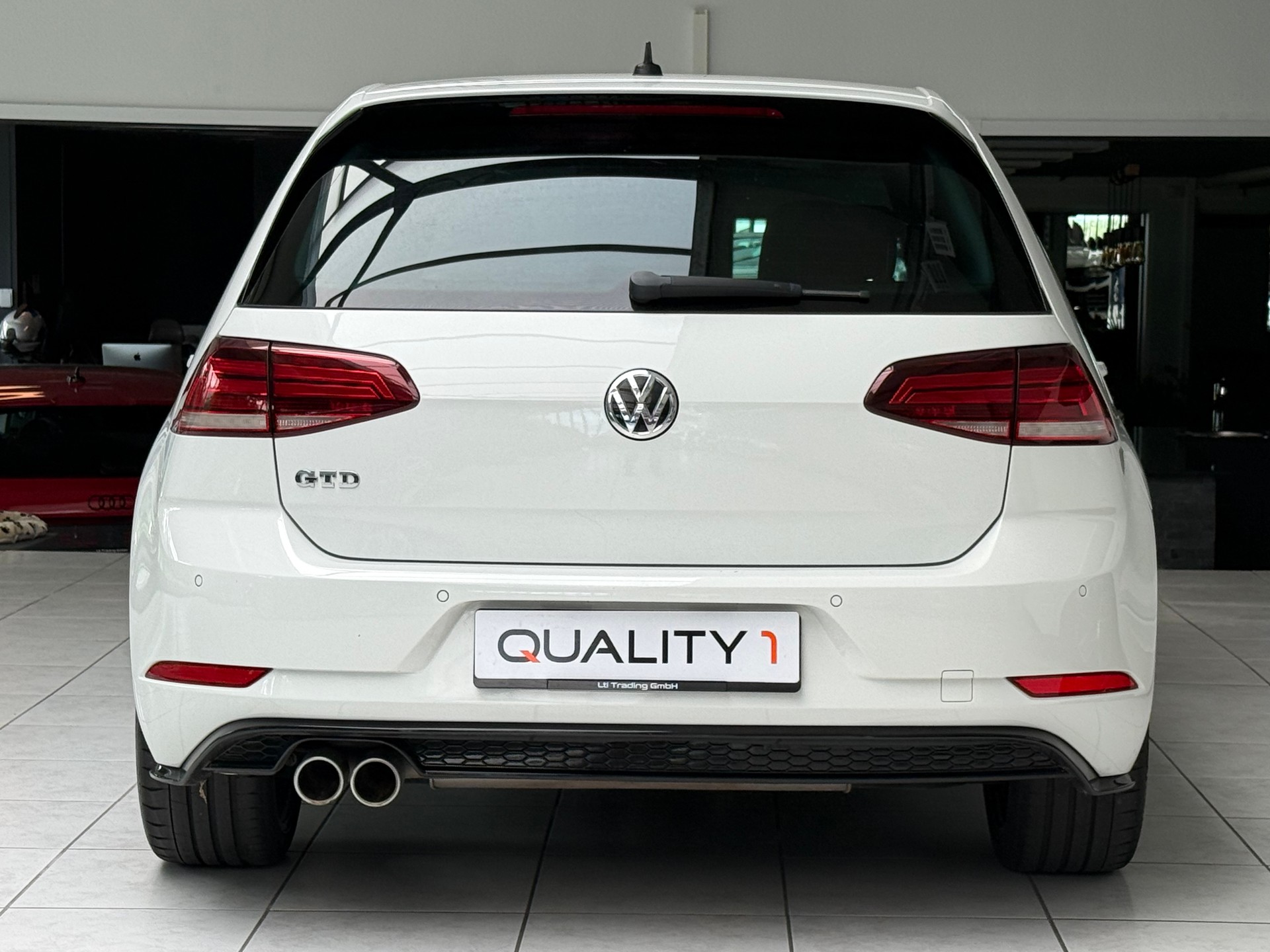 VW Golf GTD-image-3