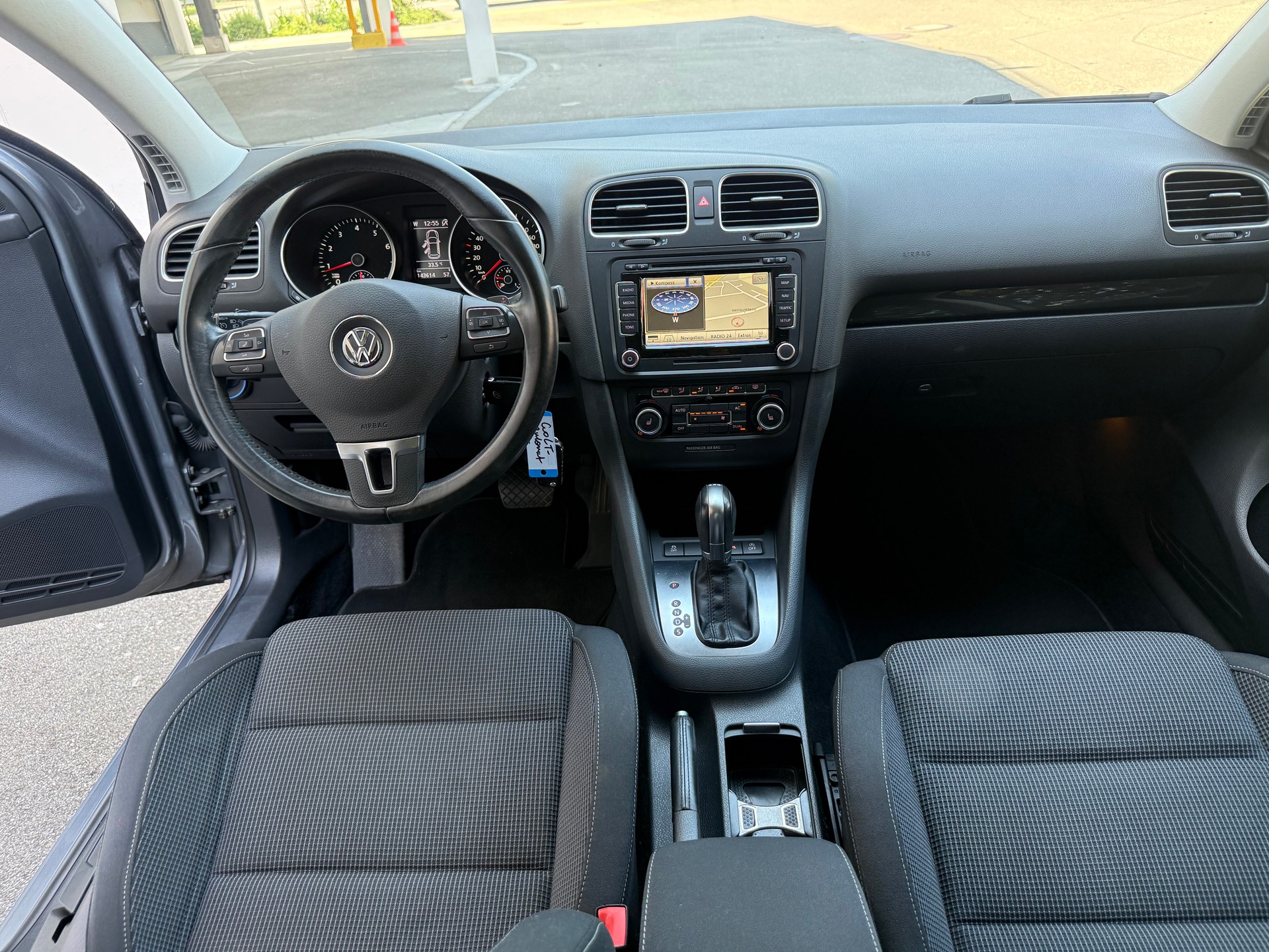 VW Golf 1.2 TSI BlueMotion Technology Comfortline DSG-image-7