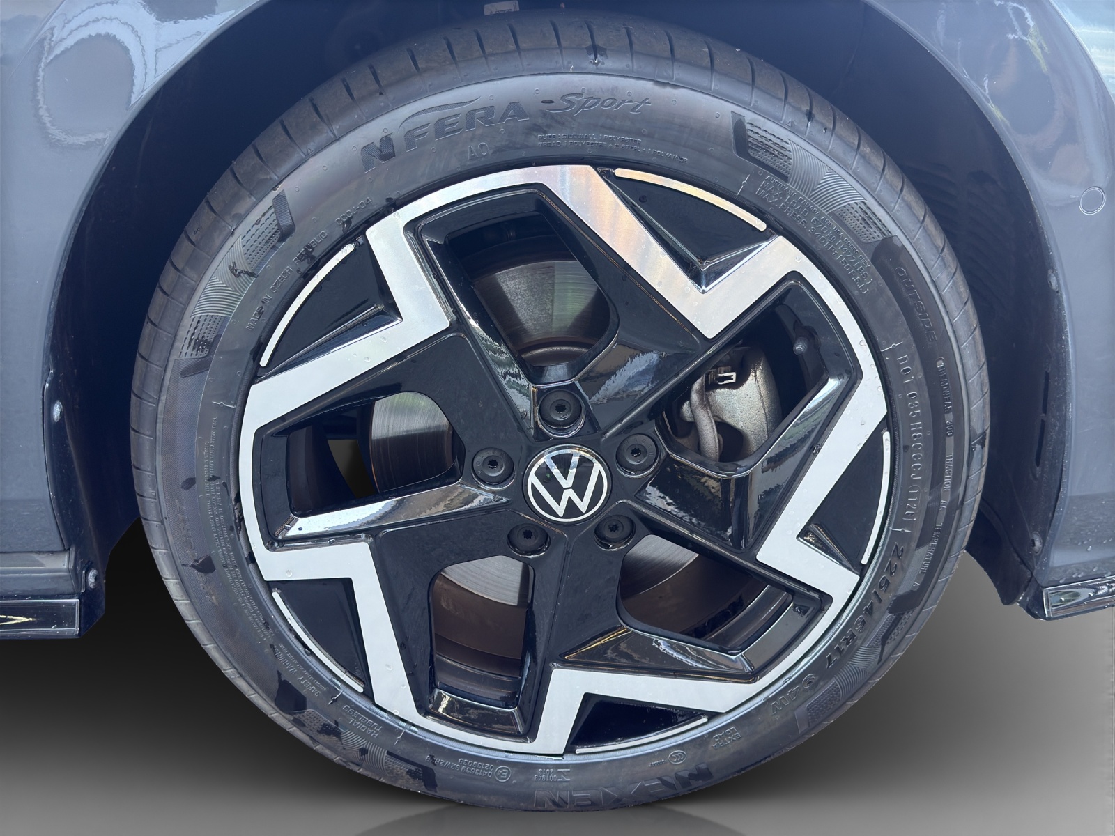 VW Golf Variant 2.0 TSI R-Line DSG 4 Motion-image-13