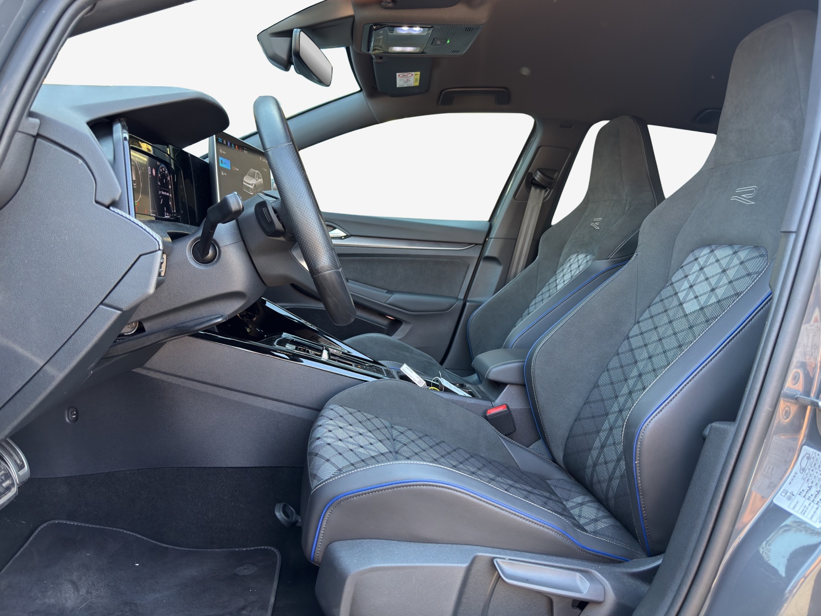 VW Golf Variant 2.0 TSI R-Line DSG 4 Motion-image-7