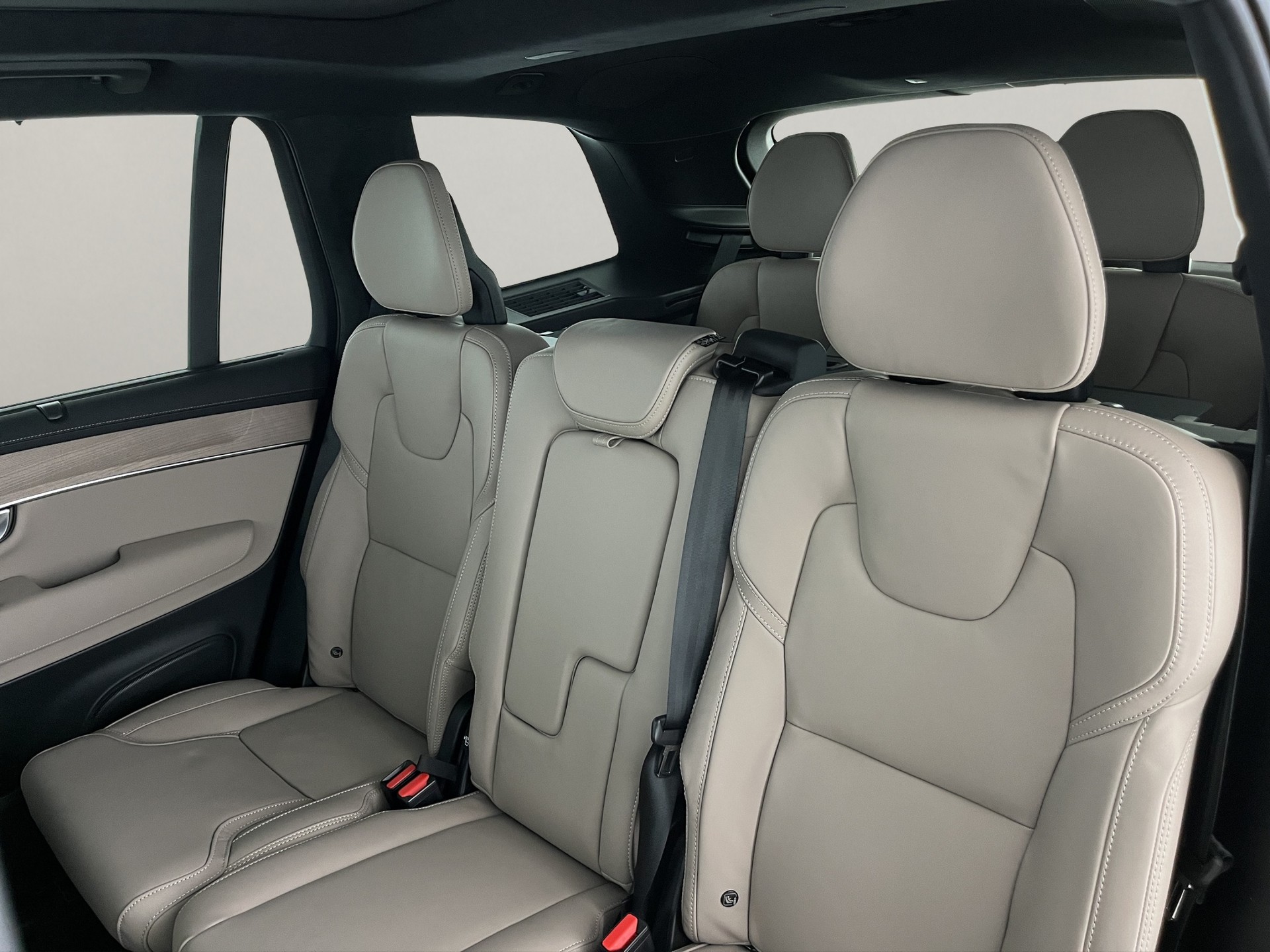 VOLVO XC90 2.0 T8 TE Ultra Dark eAWD-image-16