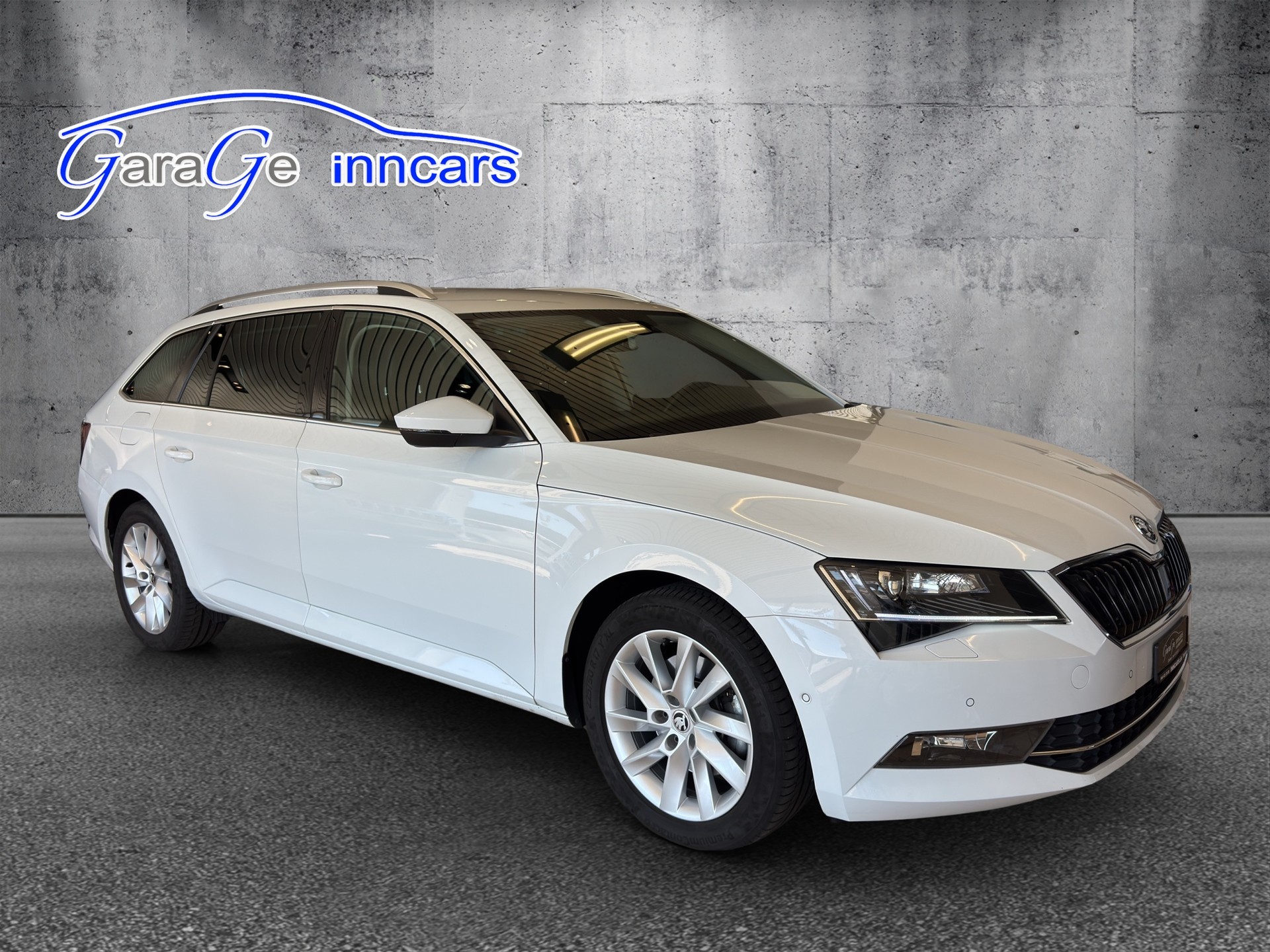 SKODA Superb Combi 2.0 TSI Style DSG-image-7