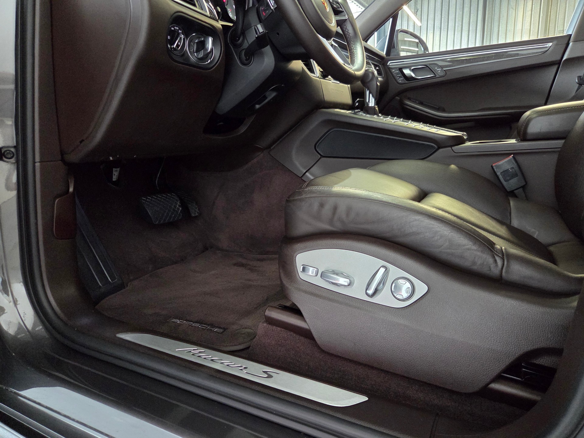 PORSCHE Macan 3.0 V6 S Diesel-image-13