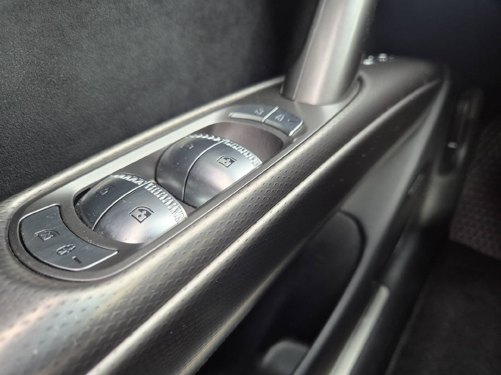 GENESIS GV60 Dual Motor Sport AWD-image-14