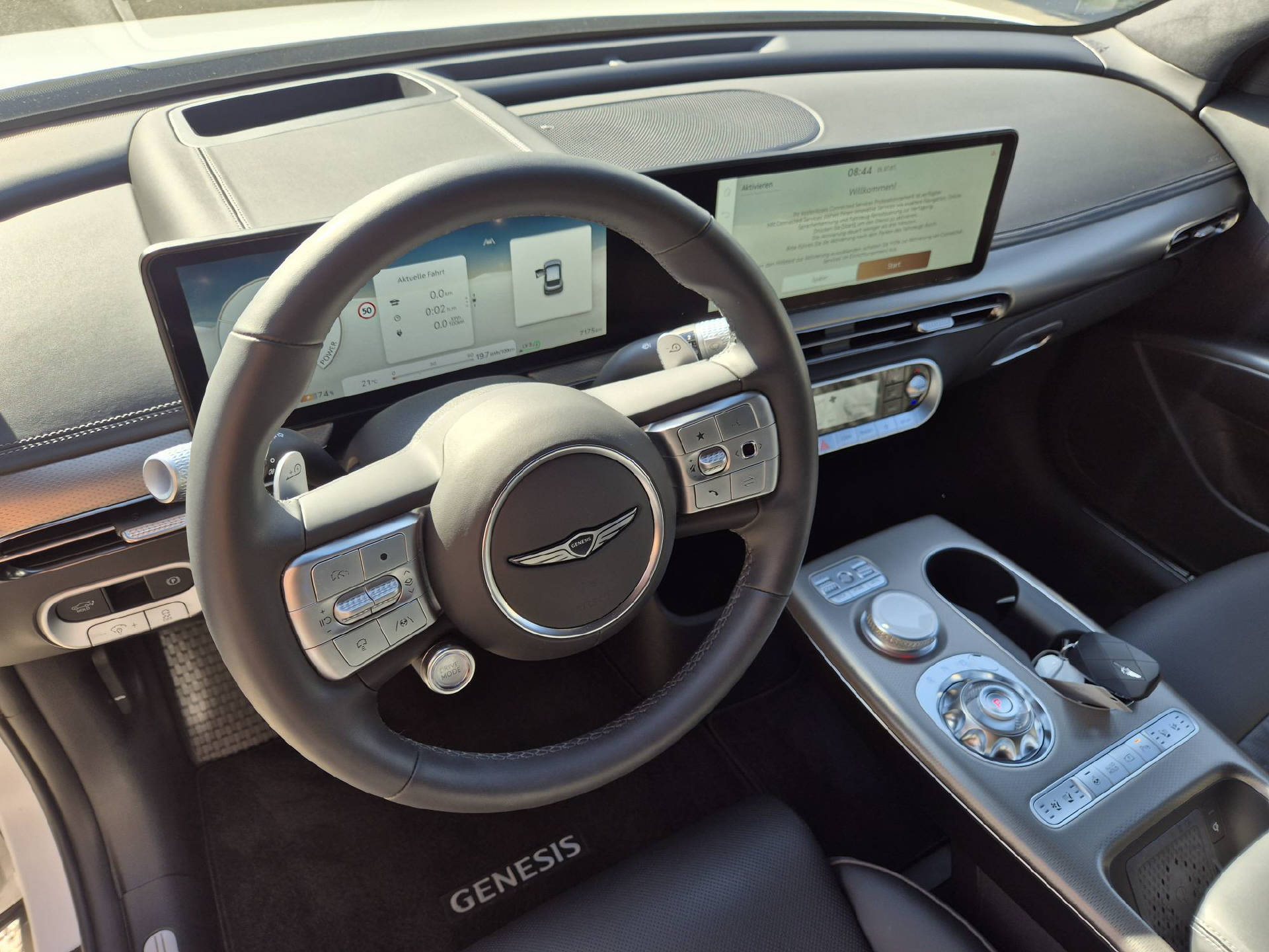 GENESIS GV60 Dual Motor Sport AWD-image-9