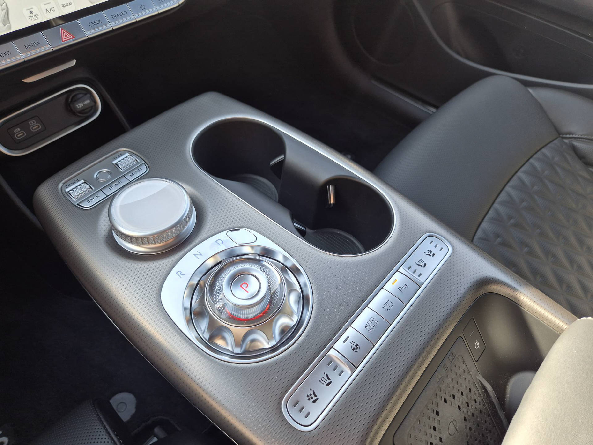 GENESIS GV60 Dual Motor Sport AWD-image-10