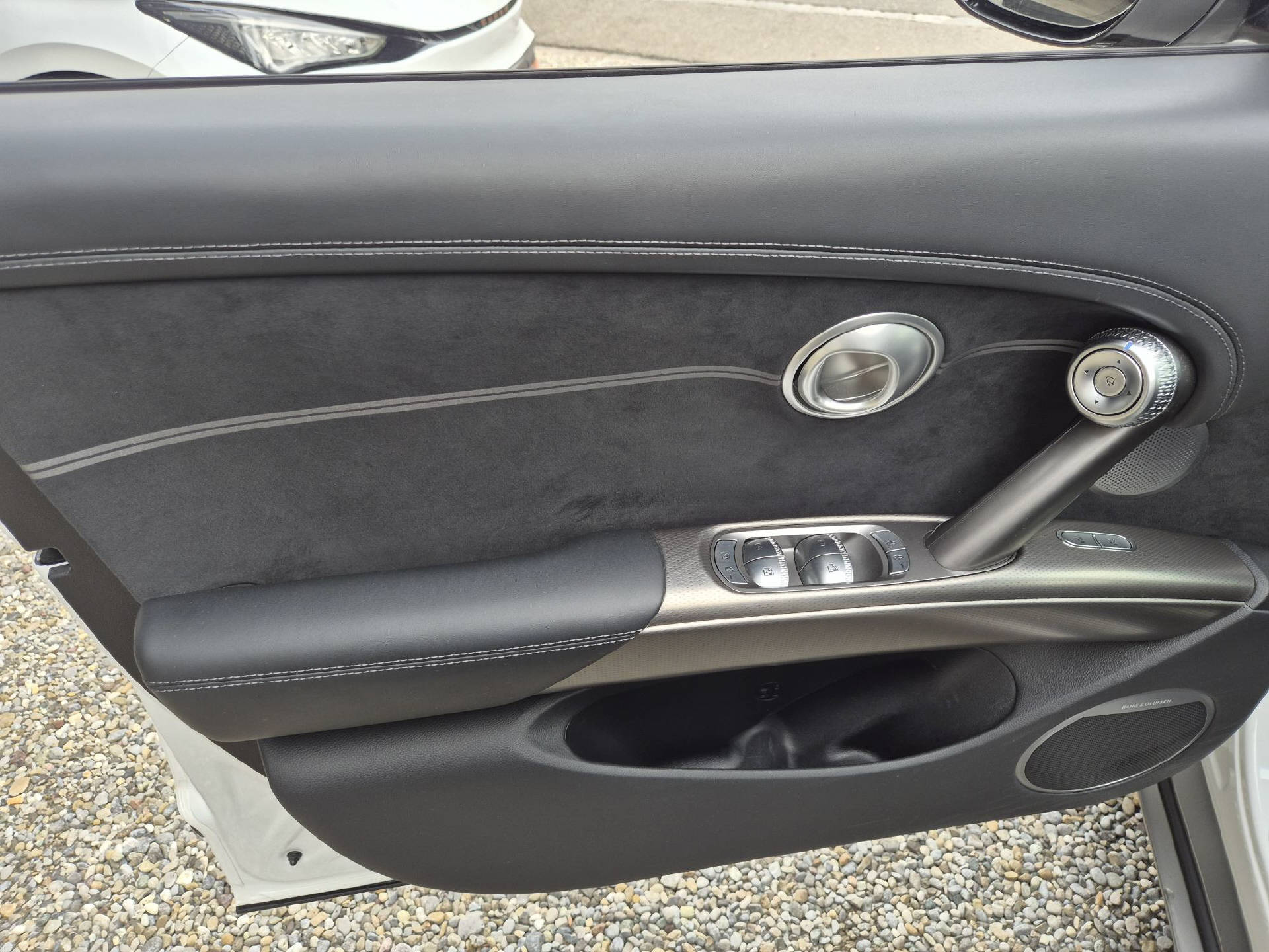 GENESIS GV60 Dual Motor Sport AWD-image-13