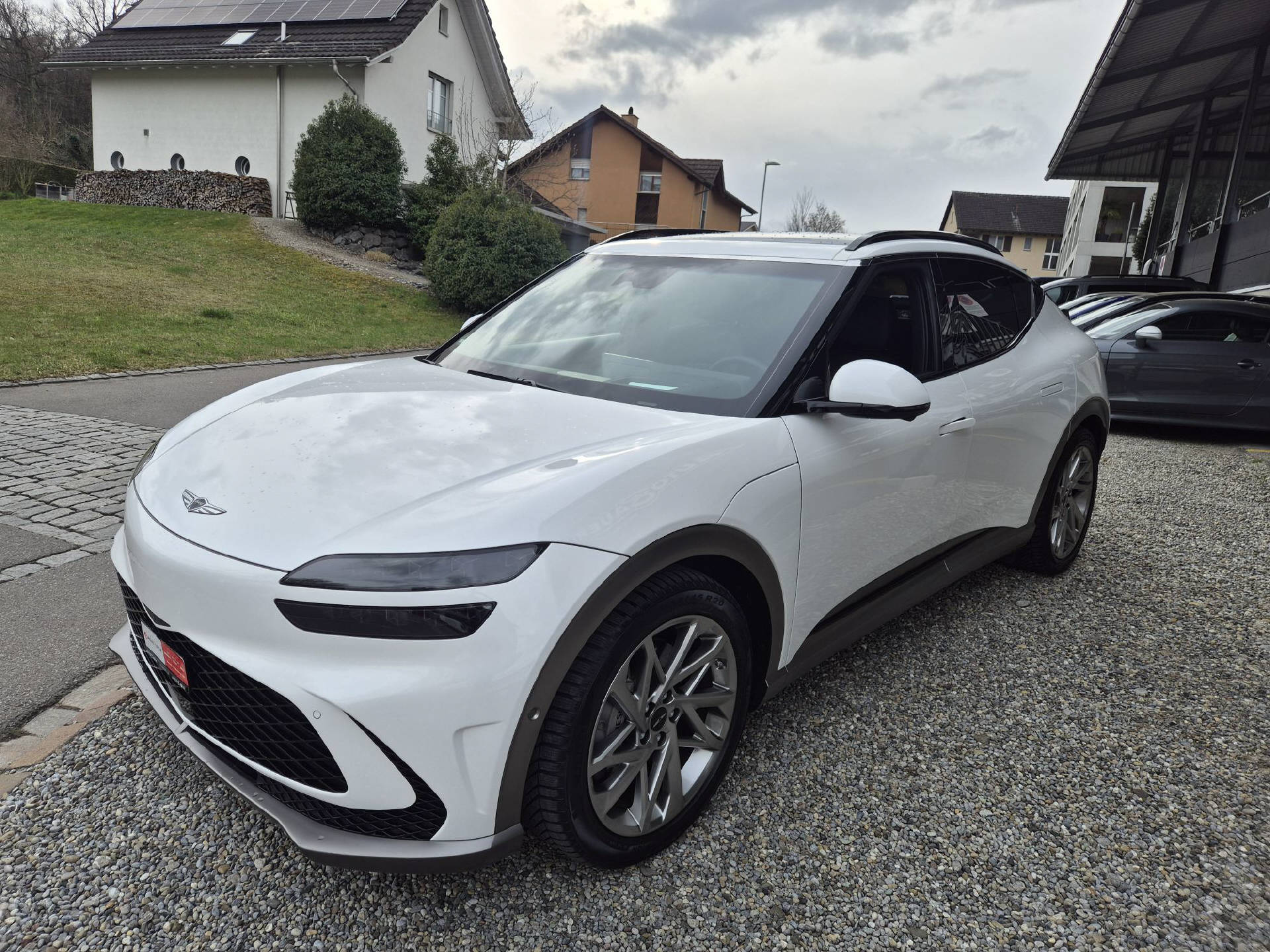 GENESIS GV60 Dual Motor Sport AWD-image-5