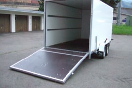 BLYSS F2741 HTD 2'700kg mit Heckklappe-image-3