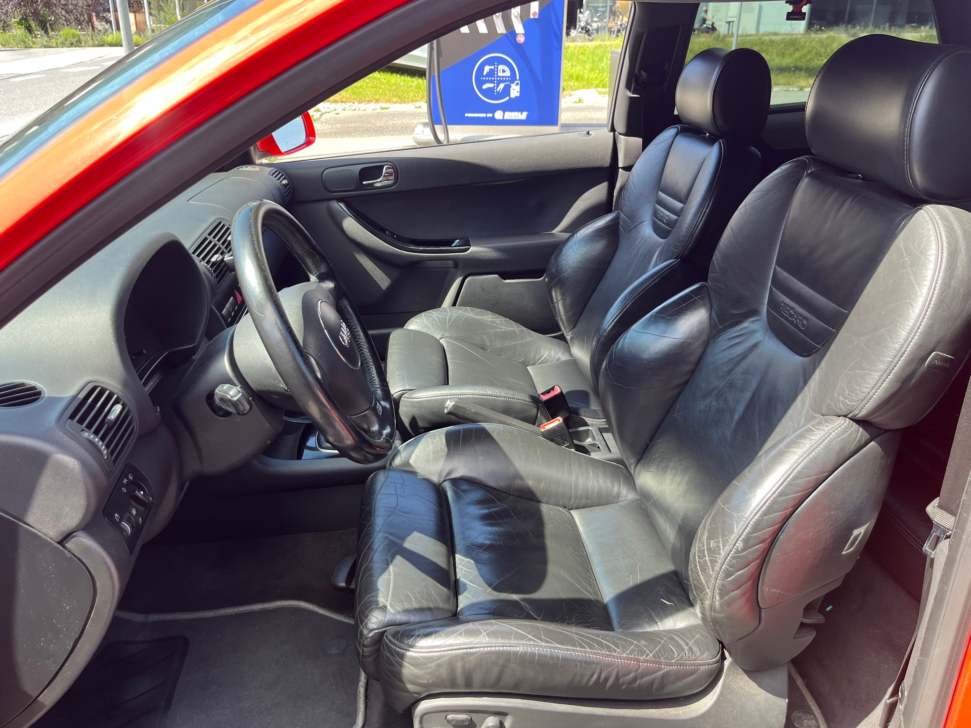 AUDI 1.8 20V Turbo 210 quattro-image-6