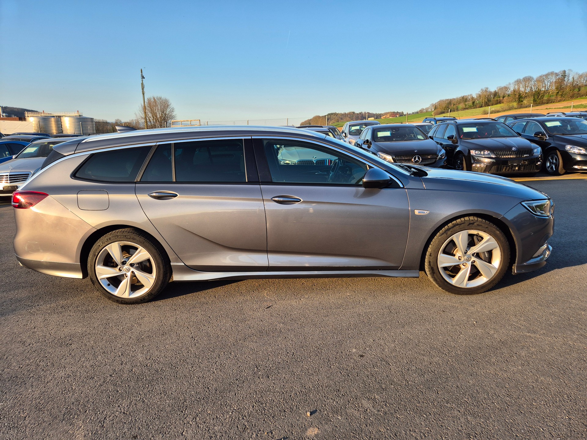 OPEL Insignia 2.0 T Sports Tourer Excellence 4WD Automat.-image-0