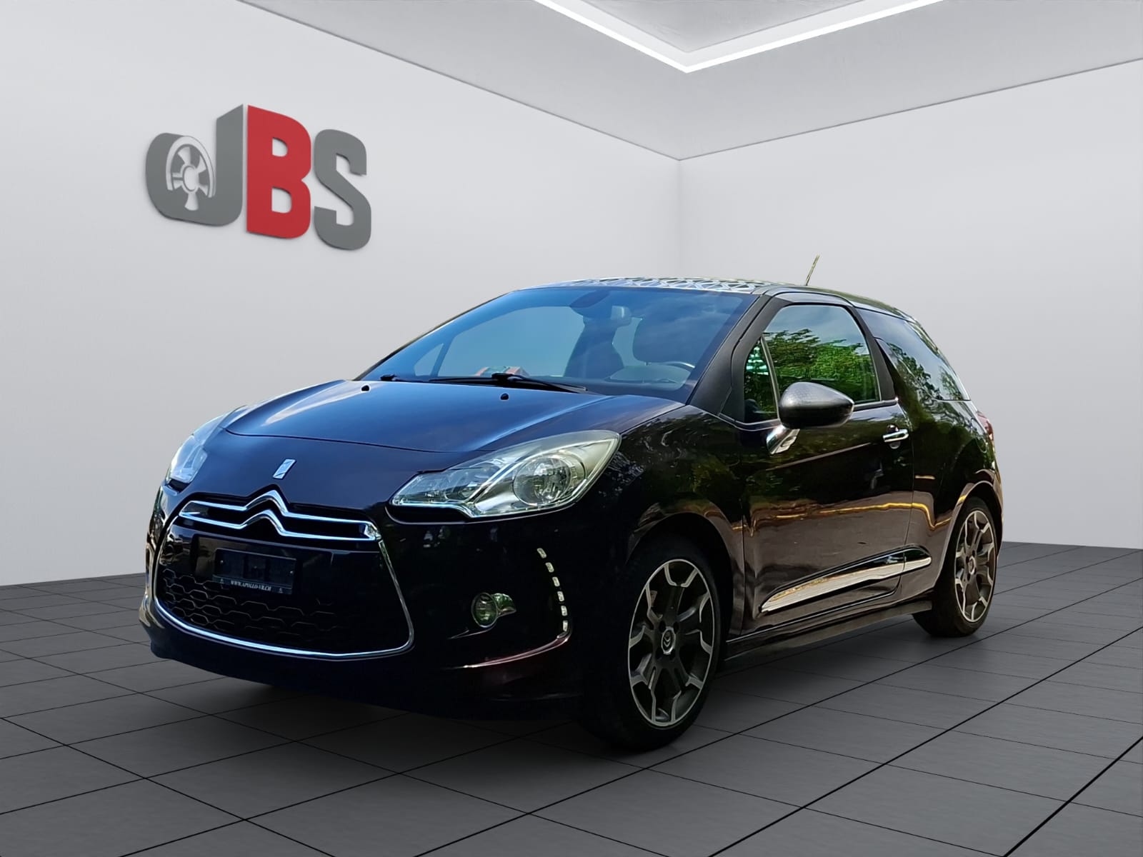 DS AUTOMOBILES DS3 1.6 THP Sport Chic-image-0