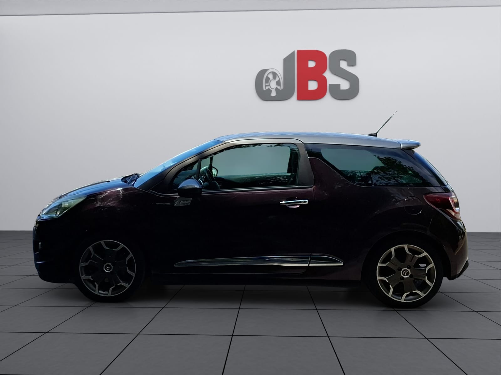 DS AUTOMOBILES DS3 1.6 THP Sport Chic-image-3