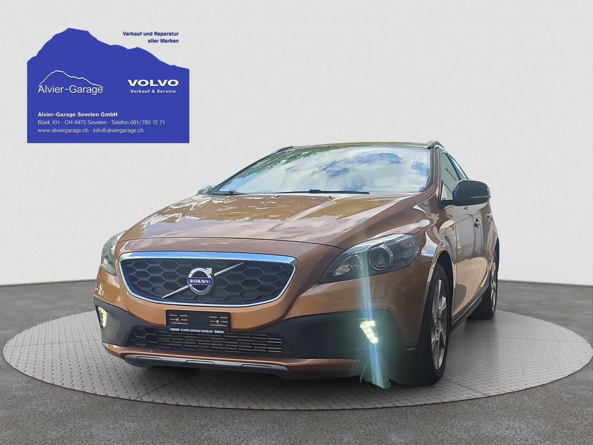 VOLVO V40 Cross Country T5 AWD Summum Geartronic-image-0