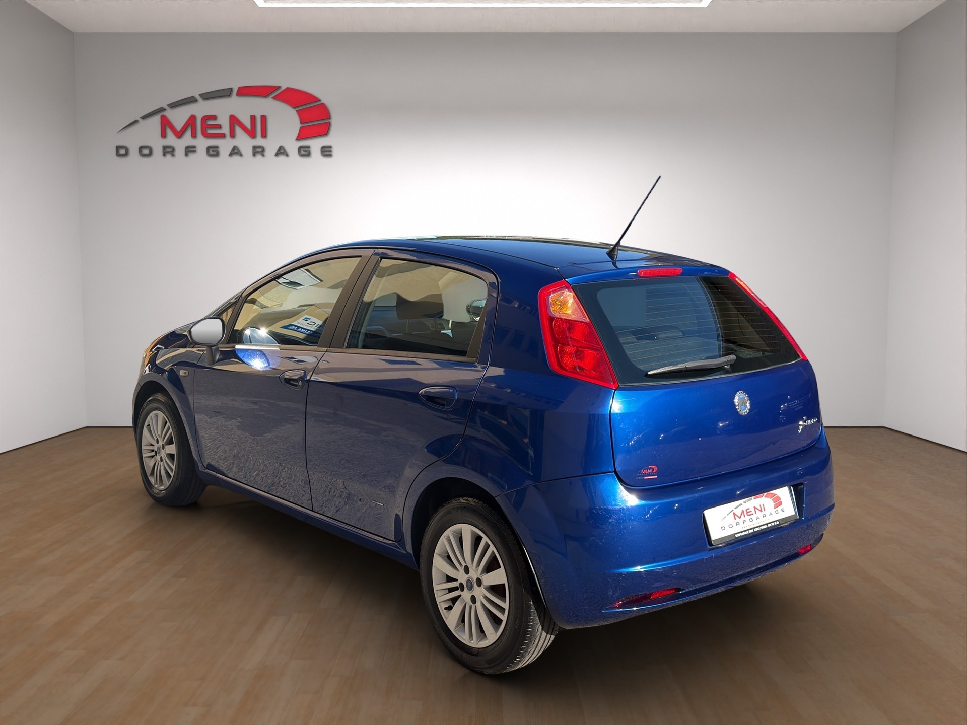 FIAT Punto 1.4 16V Emotion-image-4