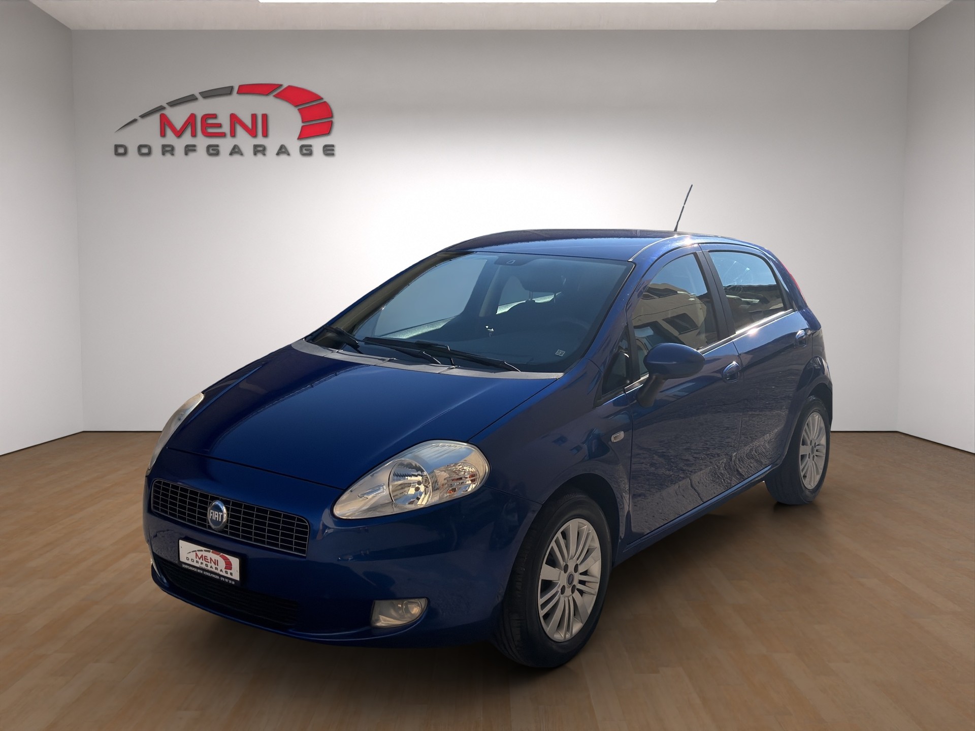 FIAT Punto 1.4 16V Emotion-image-2
