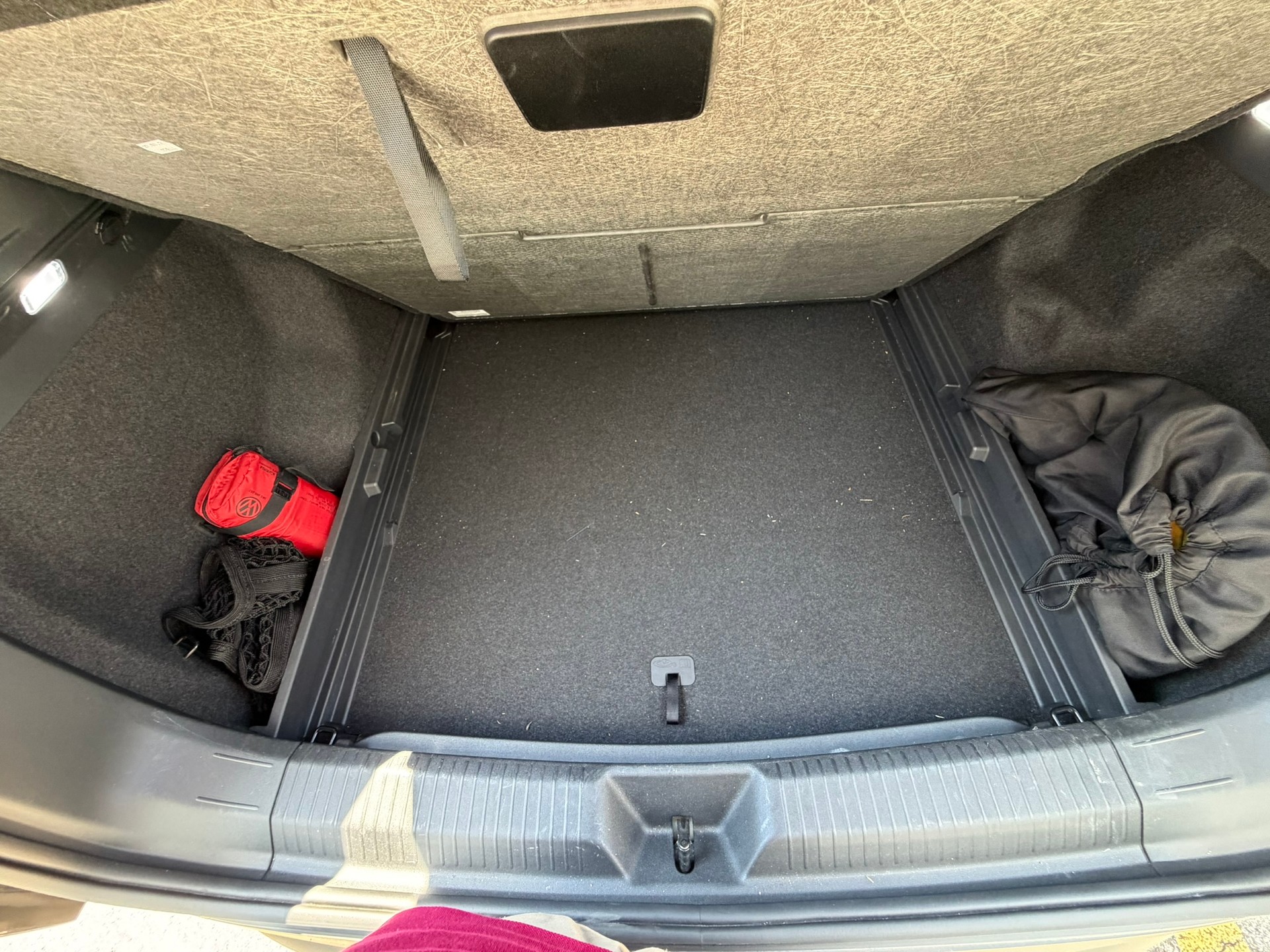 VW ID.4 Pro Performance 77 kWh 1ST Max-image-23