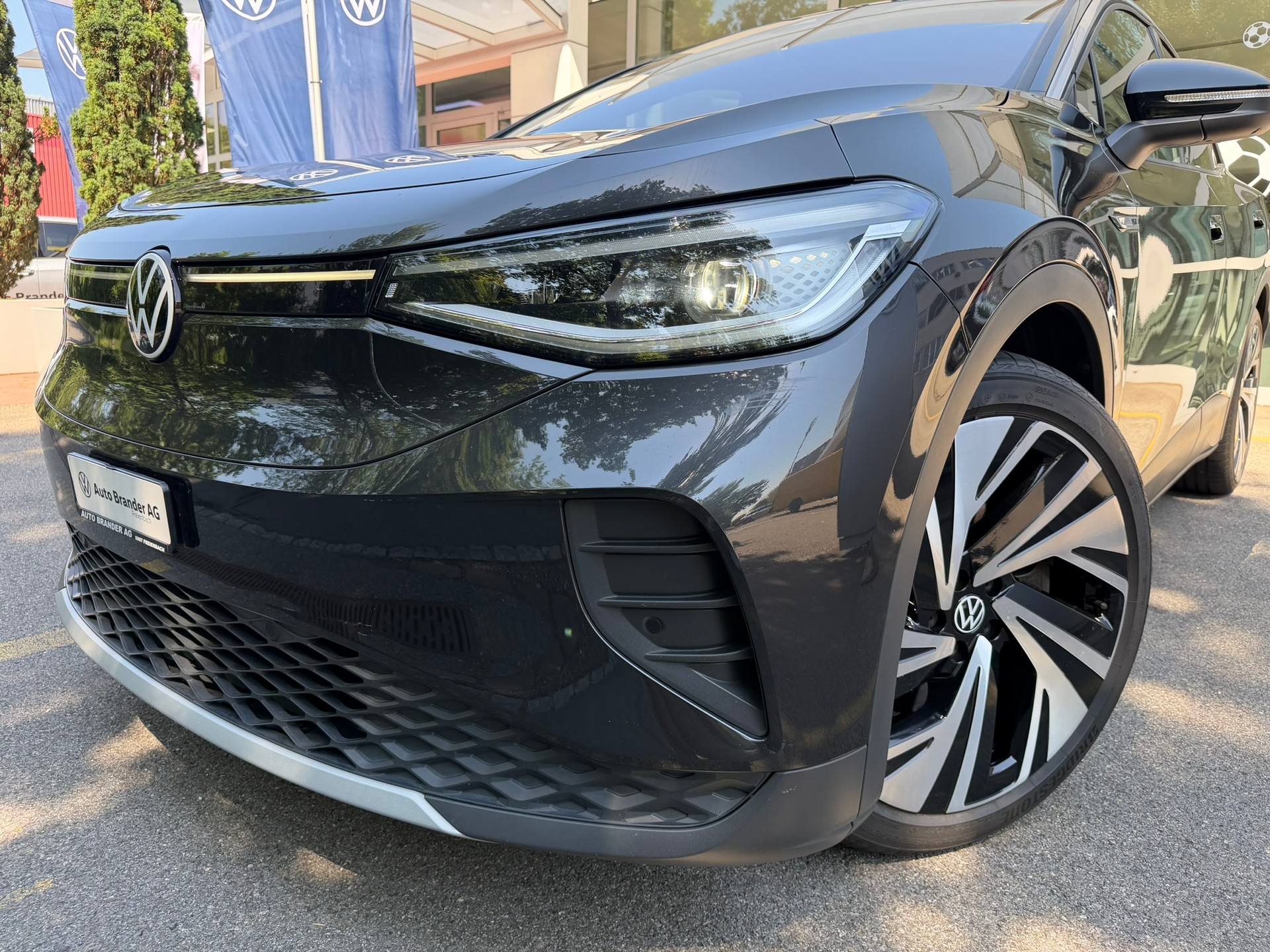 VW ID.4 Pro Performance 77 kWh 1ST Max-image-1